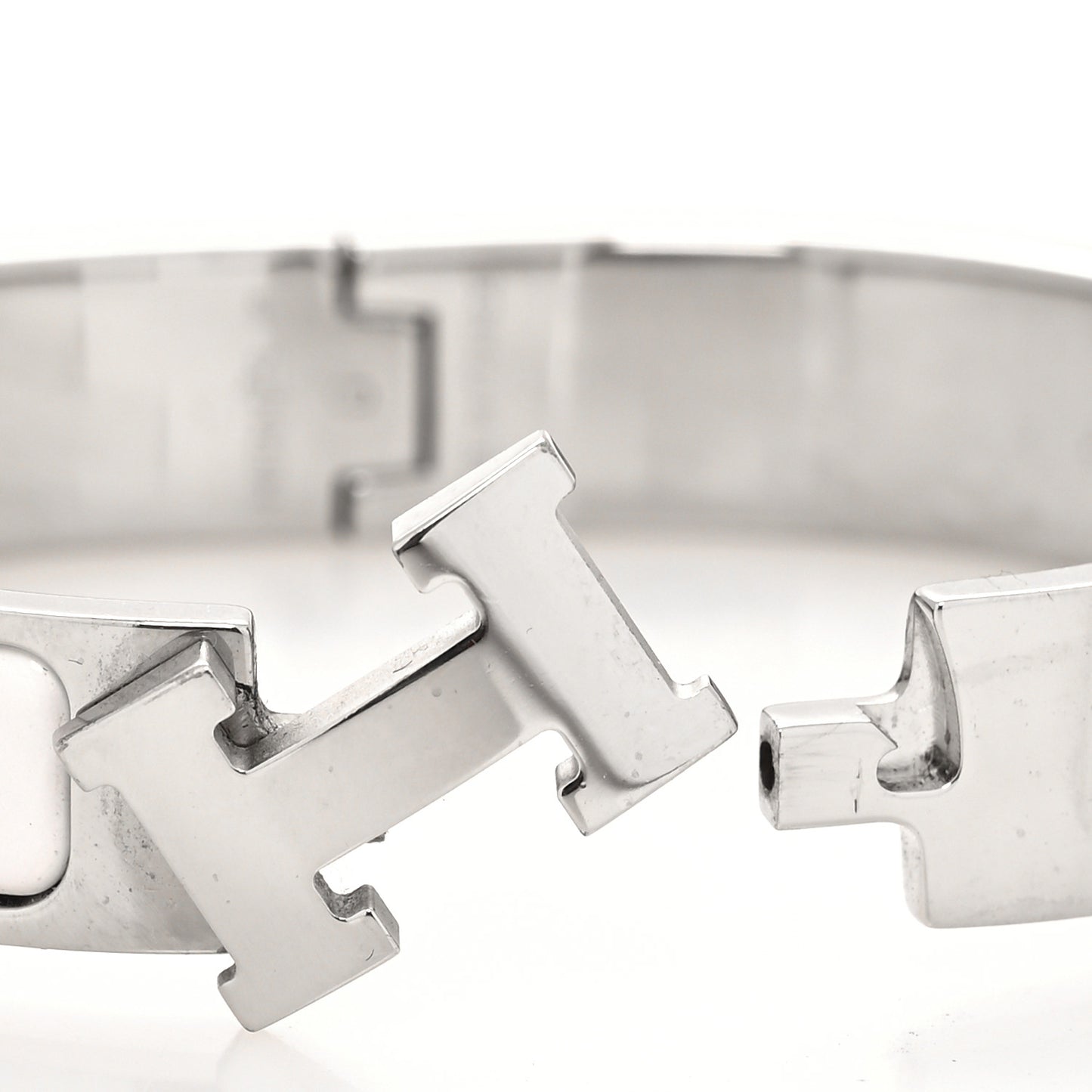 Enamel Narrow Clic Clac H Bracelet PM White