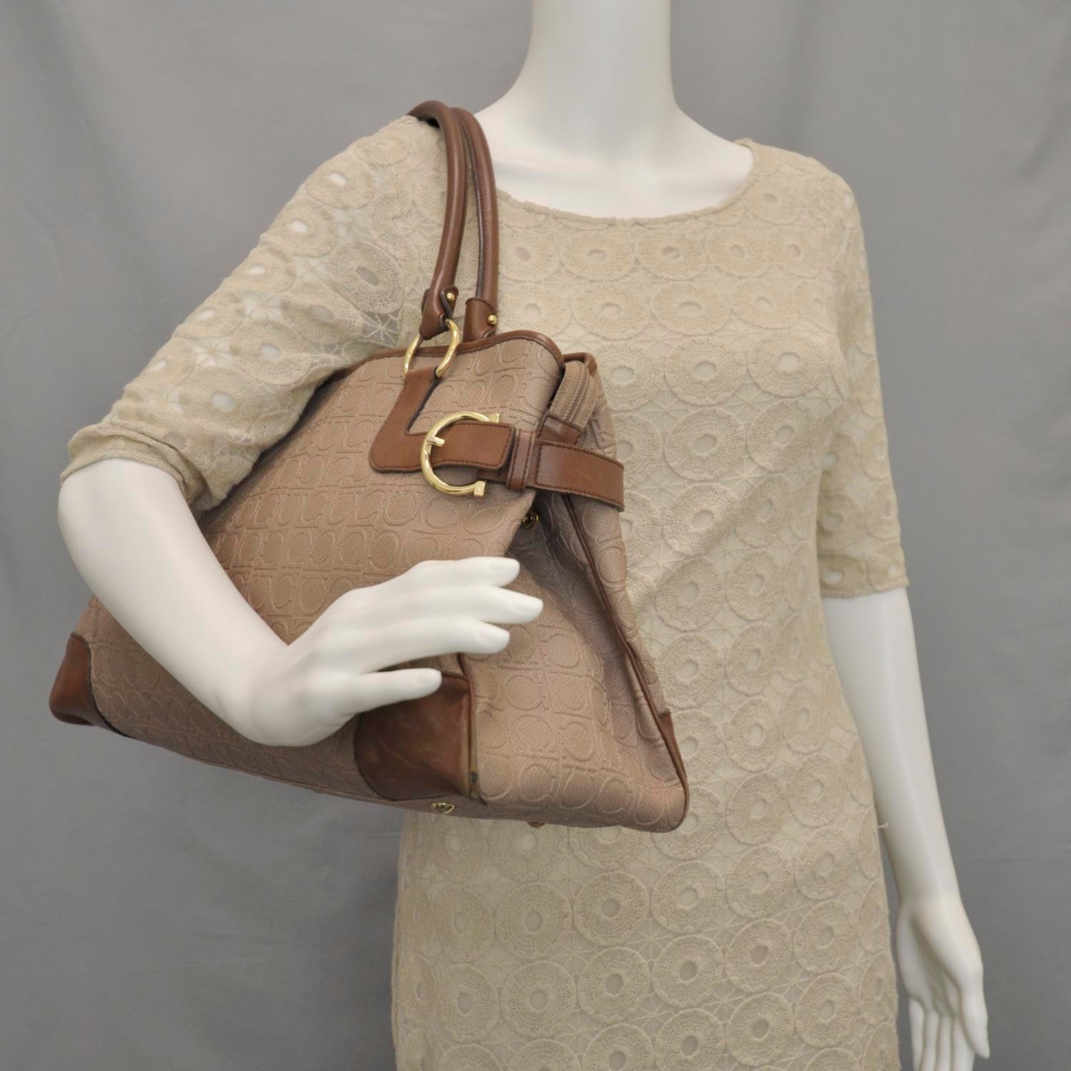 FASHIONPHILE SALVATOREFERRAGAMOGanciniEmbossedSatchel 2 of 8