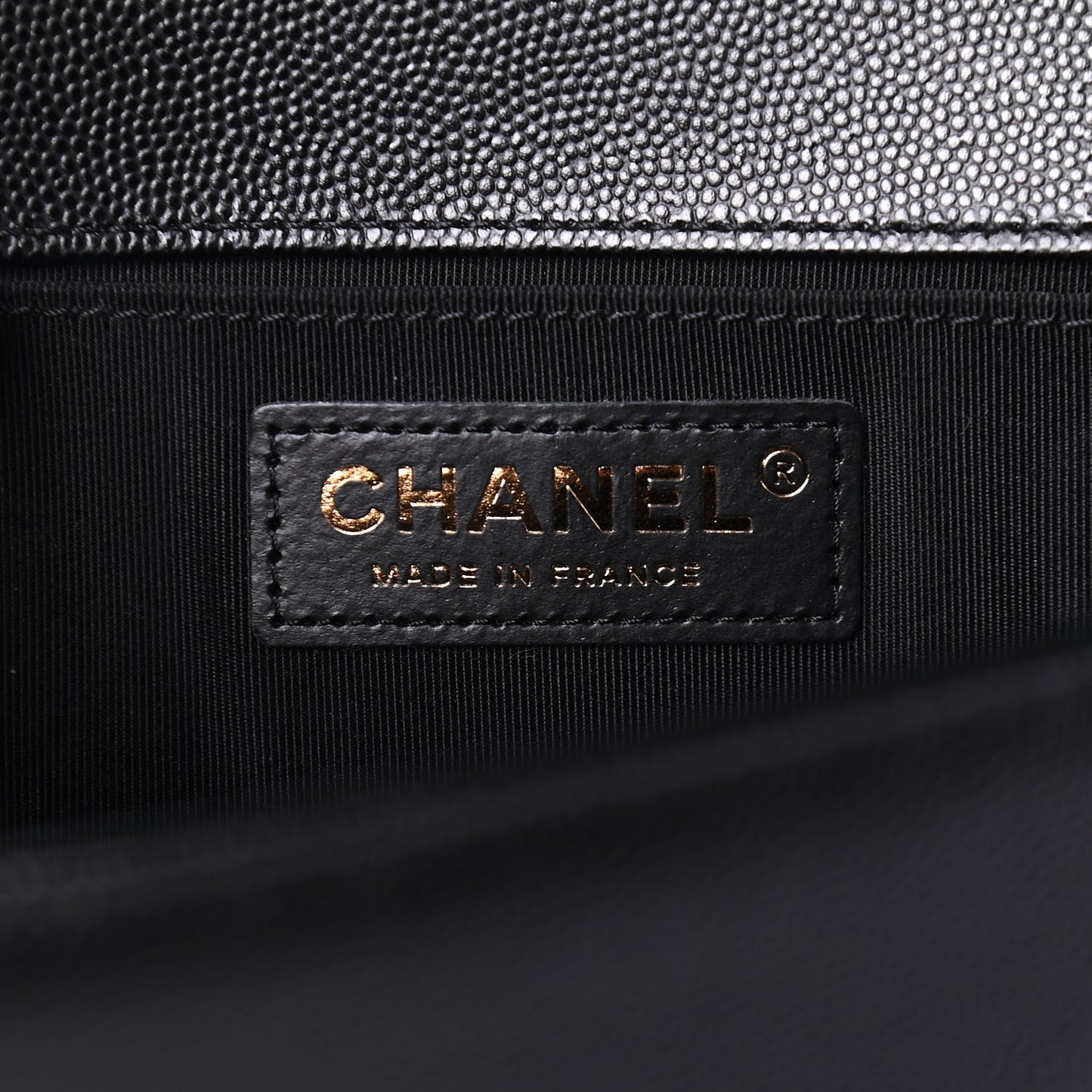 Caviar Quilted Medium Boy Flap Black