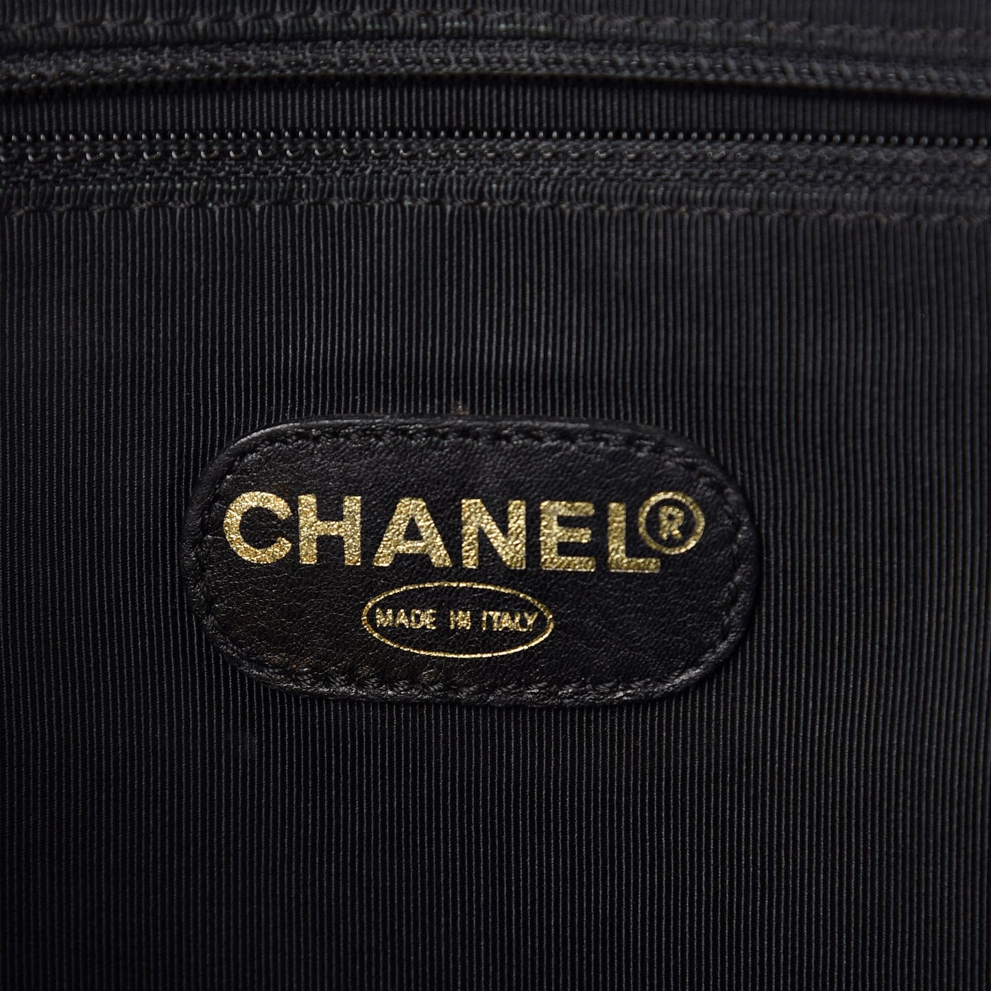 Caviar Shoulder Bag Black