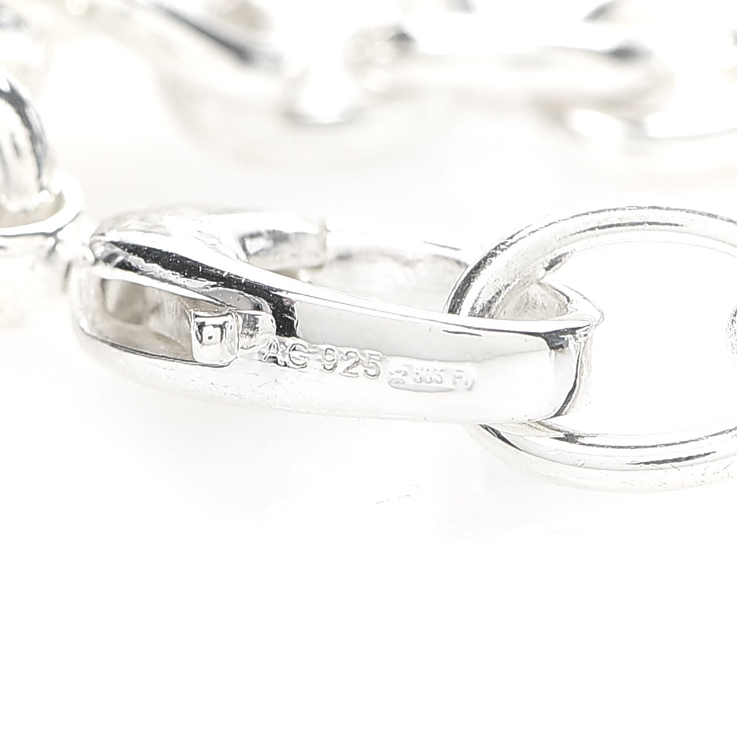 Gucci Sterling Silver Britt Charm Bracelet 6 of 7