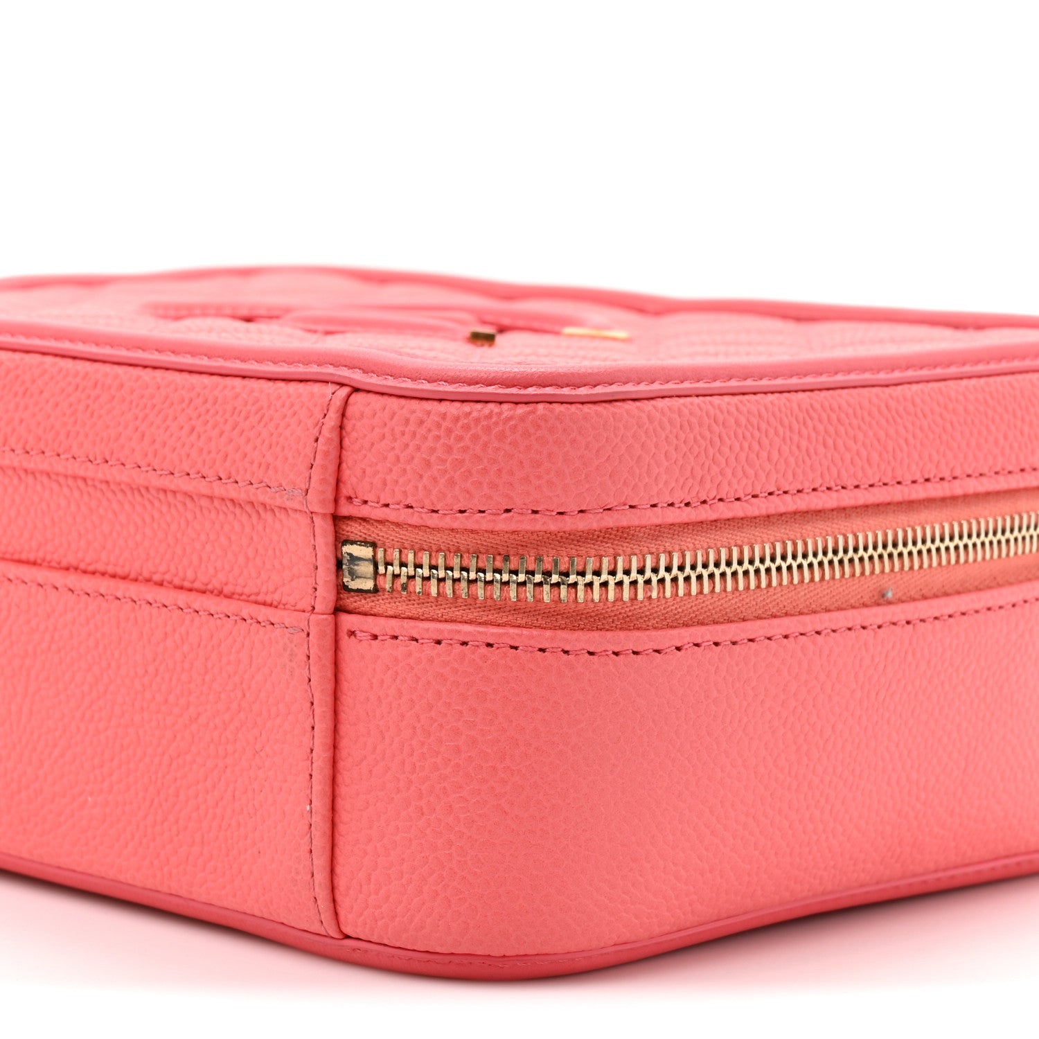 Chanel Caviar Quilted Medium CC Filigree Vanity Case Coral 9 of 10