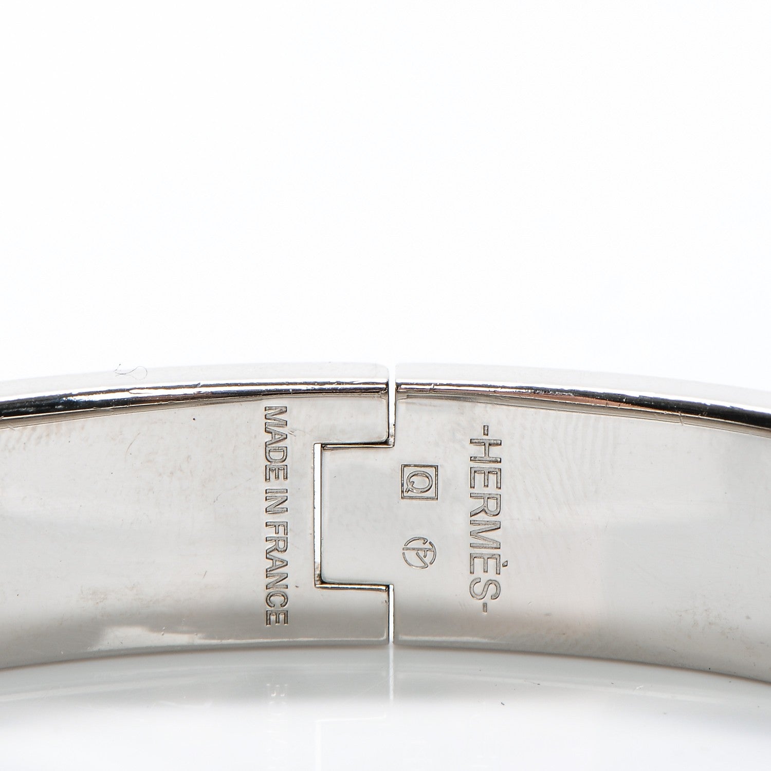 Hermes Enamel Clic Clac H Narrow Bracelet PM Red 4 of 4