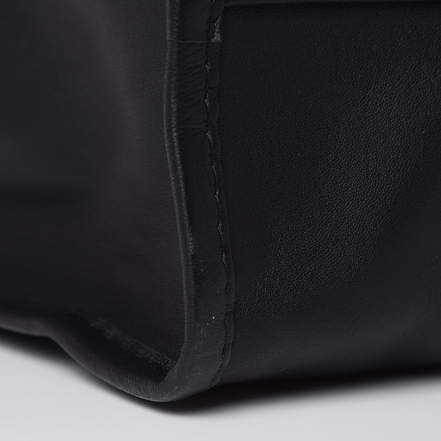 Agneau Medium Bazar Shopper Tote Black