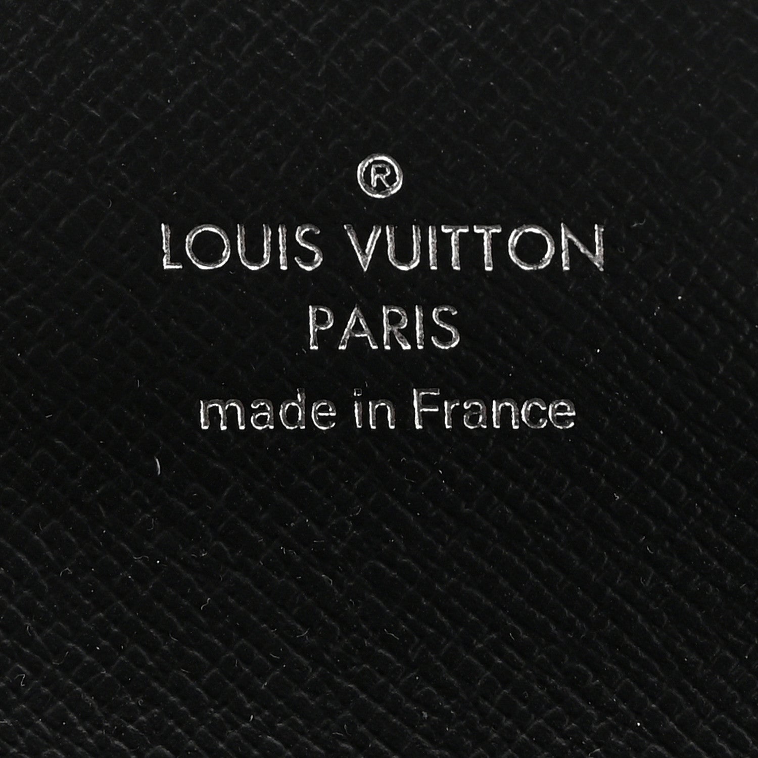 Louis Vuitton Monogram Eclipse Multicles 6 Key Holder 6 of 6