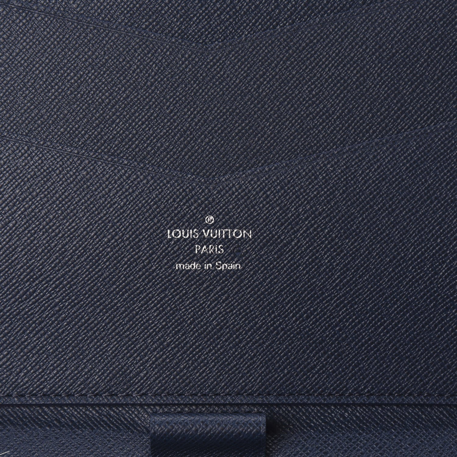 Louis Vuitton Damier Graphite Essential iPad Case 8 of 10