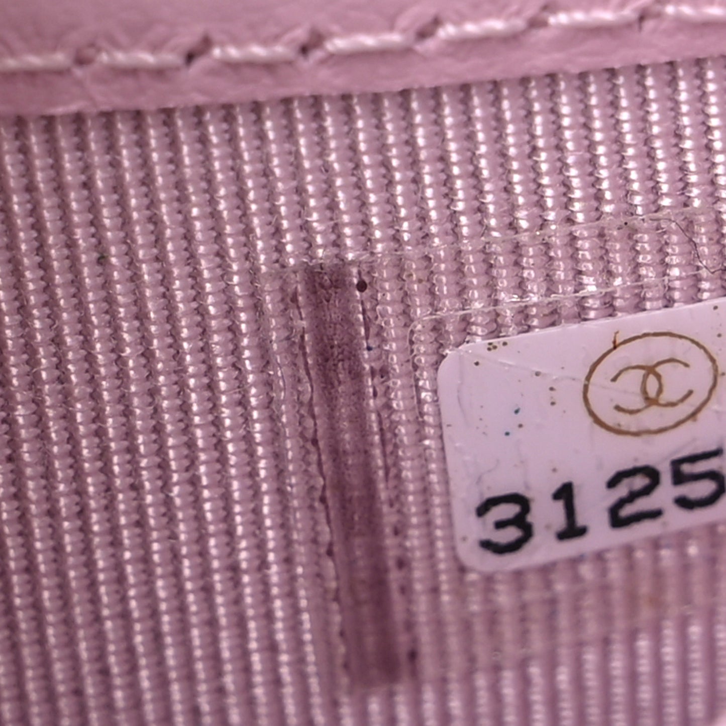 Caviar Quilted Compact Flap Wallet Light Pink