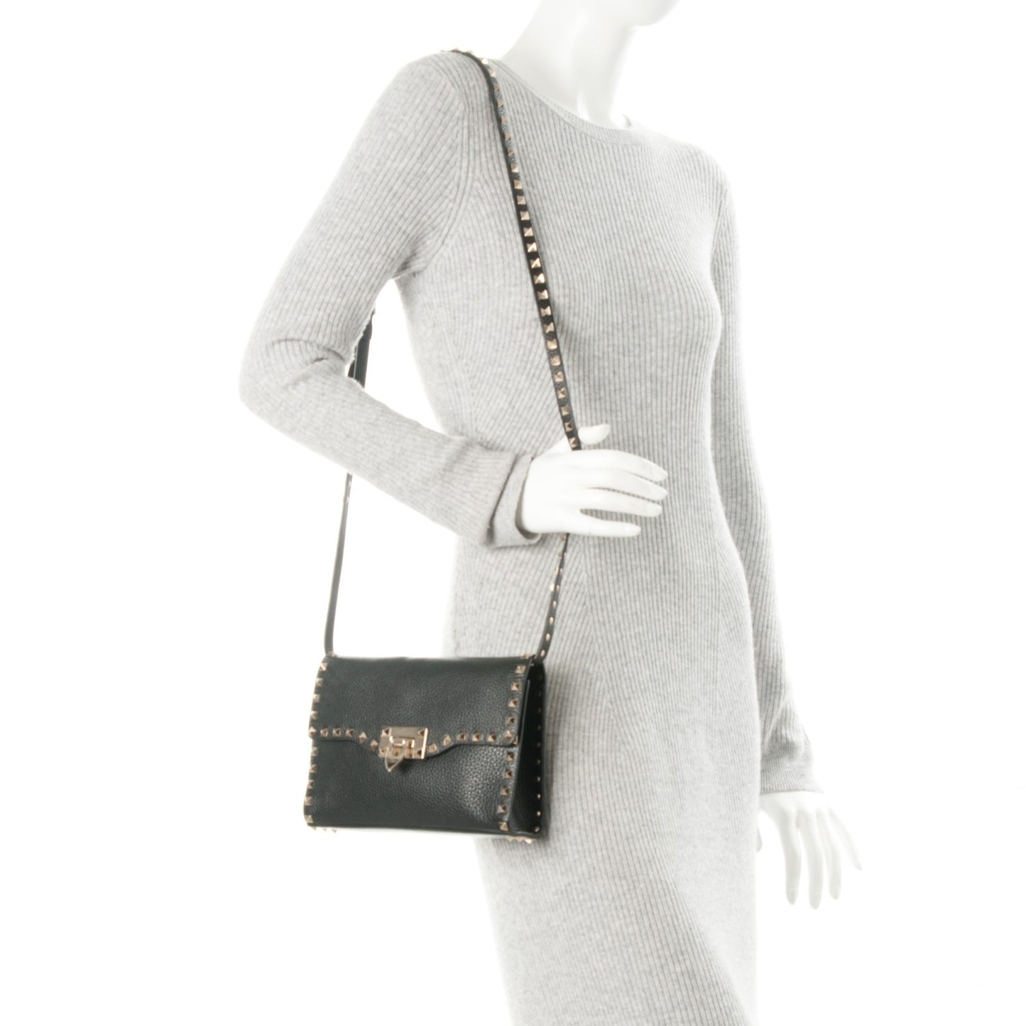 Pebbled Calfskin Medium Rockstud Flip Lock Crossbody Bag Black