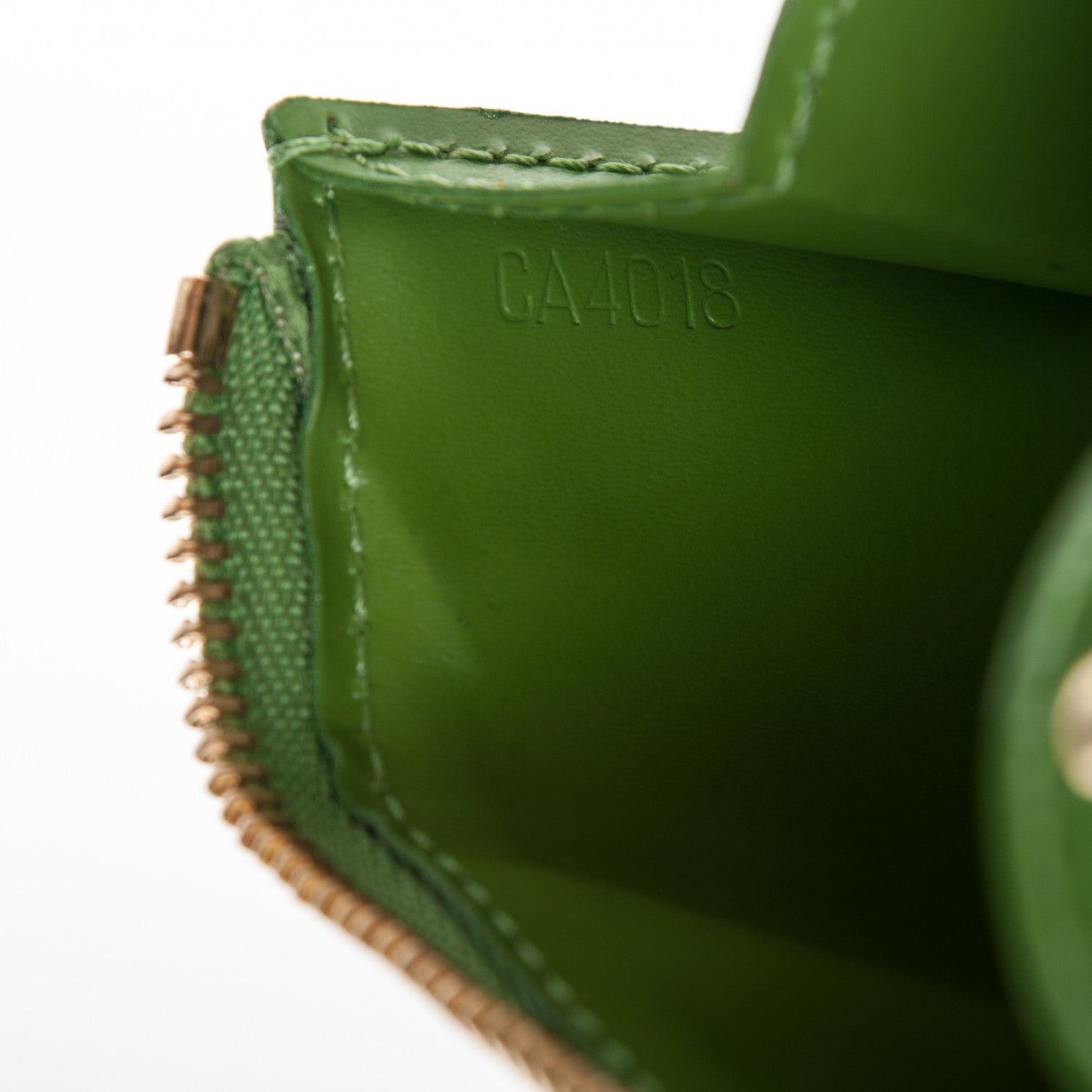 Louis Vuitton Vernis Key Pouch Vert Tonic 6 of 7