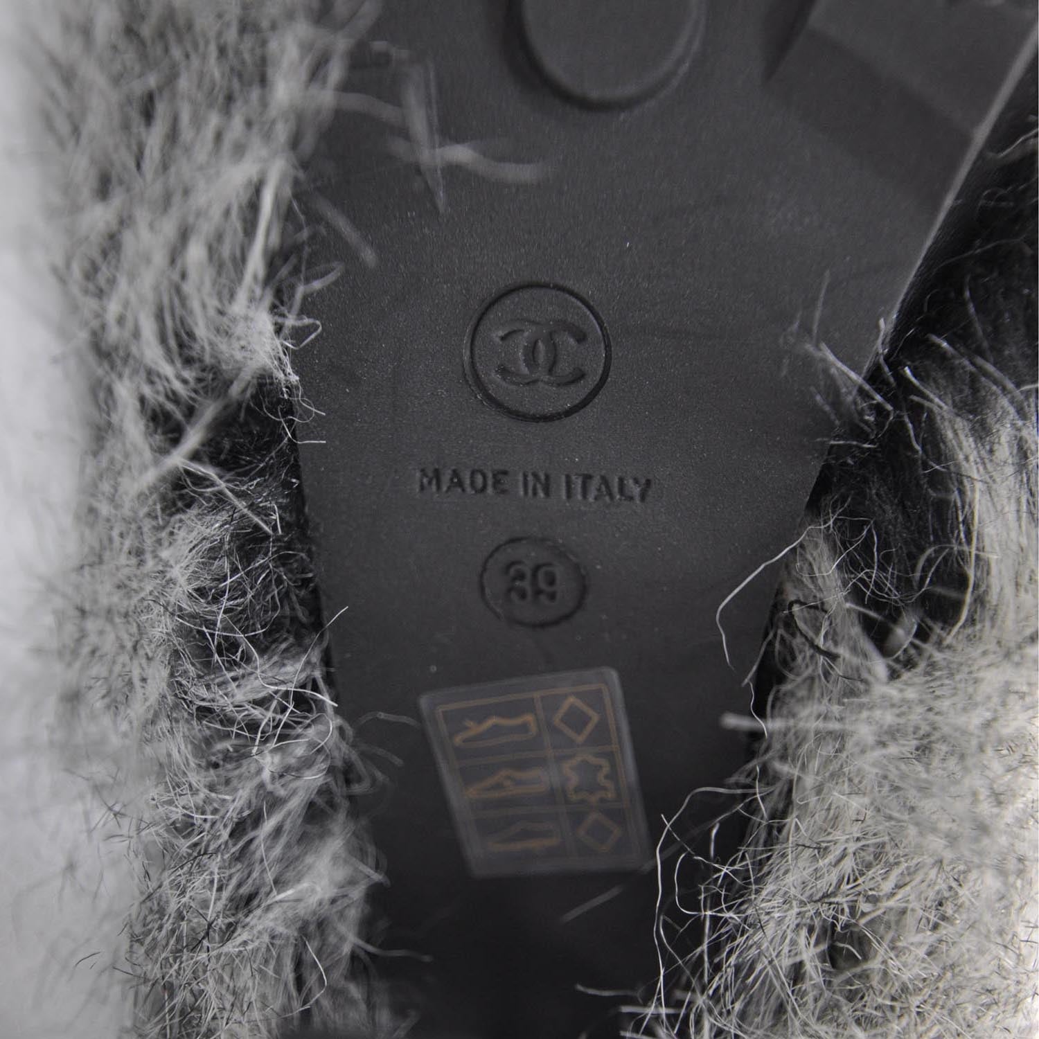 Chanel Fantasy Fur Icicle Heel Mukluks Boots 39 5 of 7
