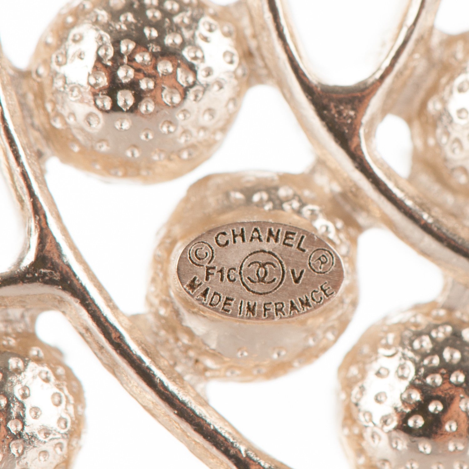 Chanel Pearl Crystal CC Brooch Gold 4 of 4