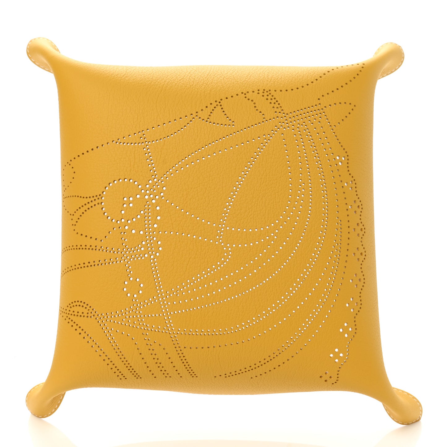 Taurillon Clemence Mises et Relances Robe Du Soire Change Tray Jaune Ivoire
