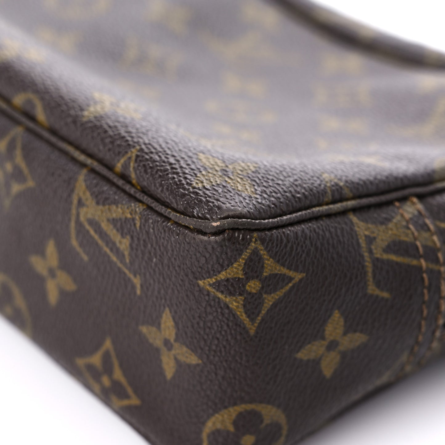 Monogram Trousse Toilette 23