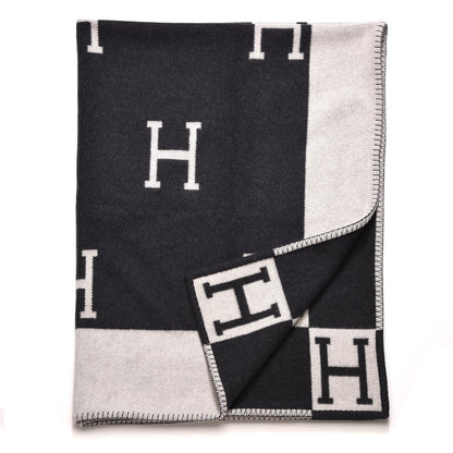 Hermes Wool Cashmere Avalon Blanket Ecru Gris Fonce 4 of 5