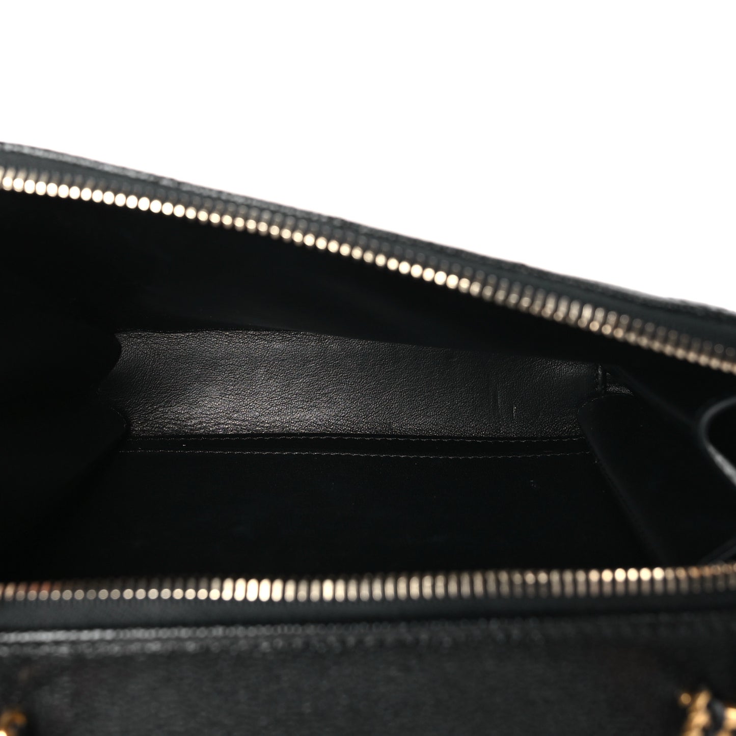 Caviar Quilted Small Pick Me Up Vanity Case Black