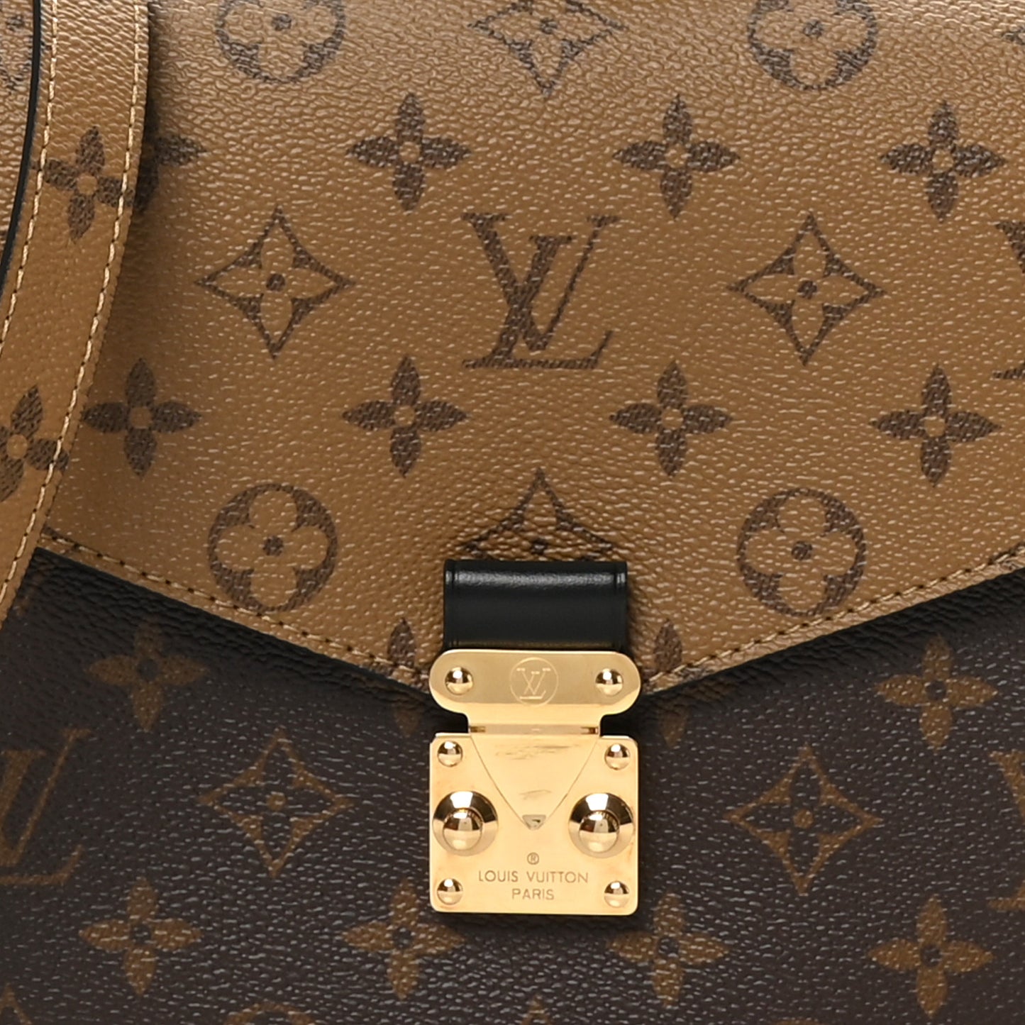 Reverse Monogram Pochette Metis