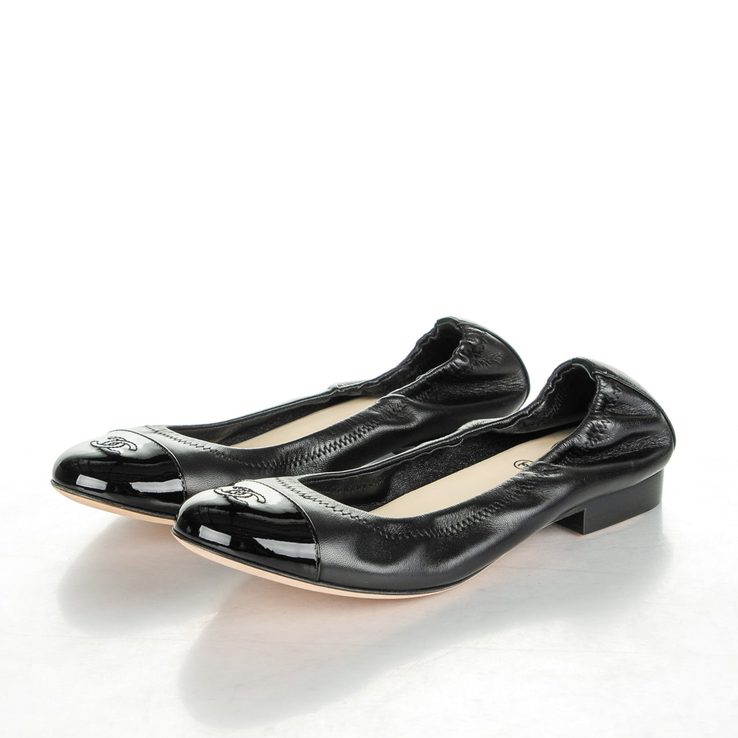 Lambskin Patent CC Elastic Cap Toe Ballerina Flats 38 Black