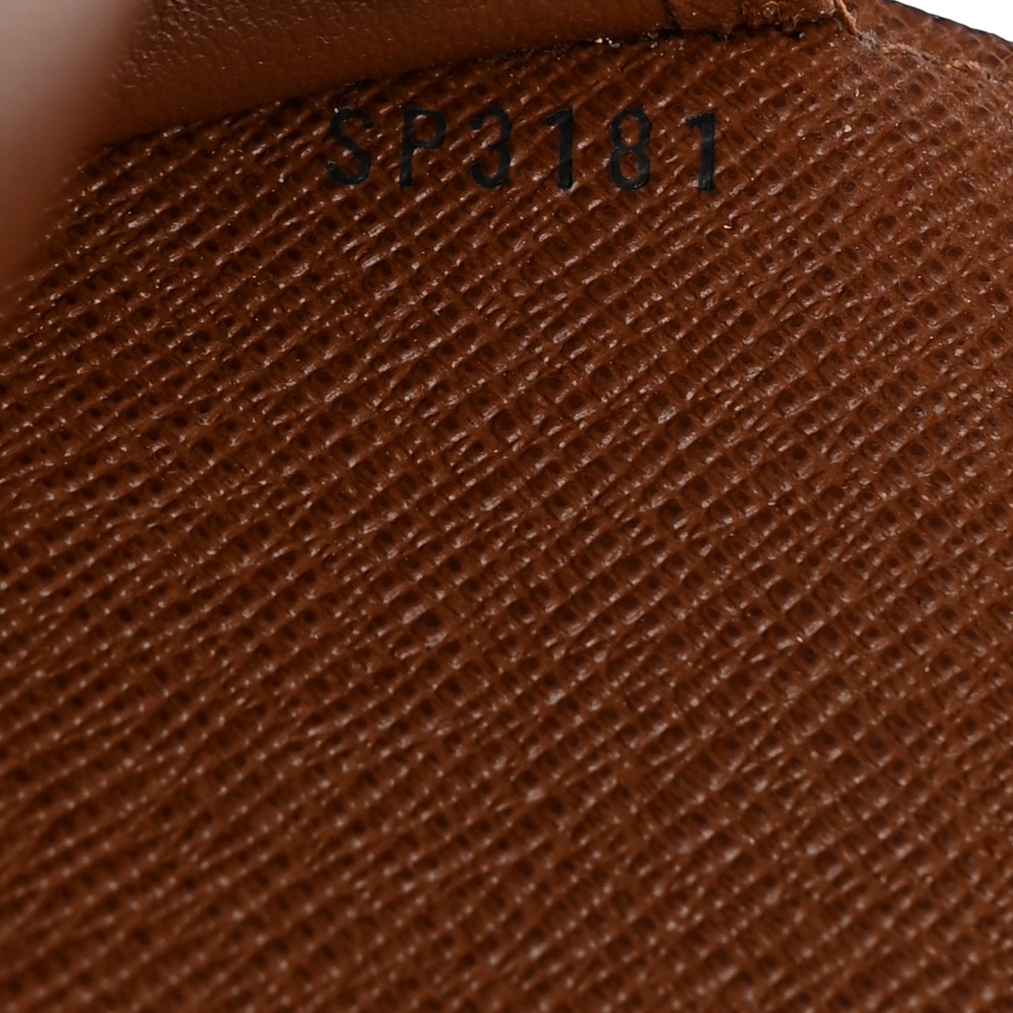 Monogram Medium Ring Agenda Cover