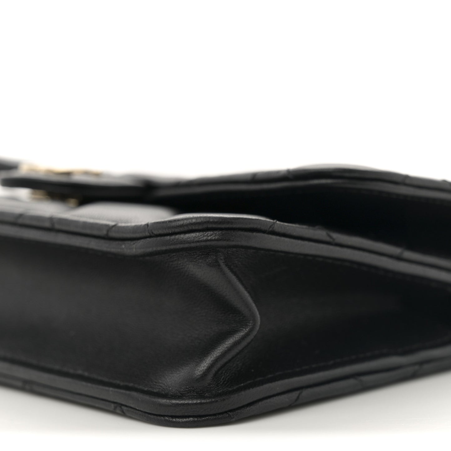 Lambskin Quilted Flap Phone Holder With Chain Black