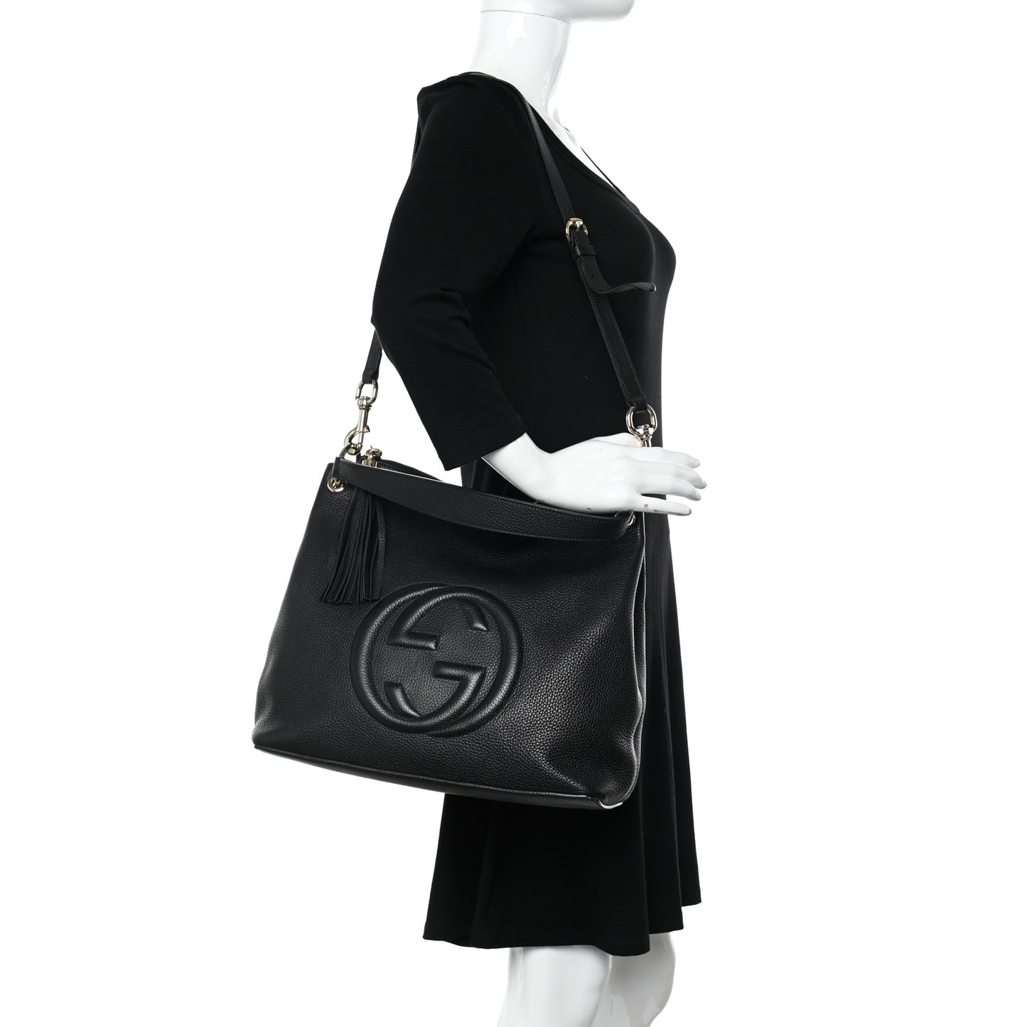Pebbled Calfskin Large Soho Hobo Black