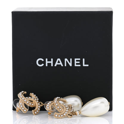 Chanel Pearl CC Drop Earrings Gold Pearly White 5 of 5