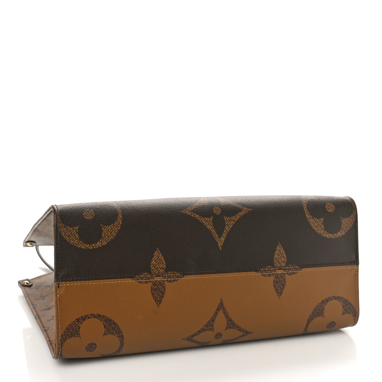 Reverse Monogram Giant Onthego MM