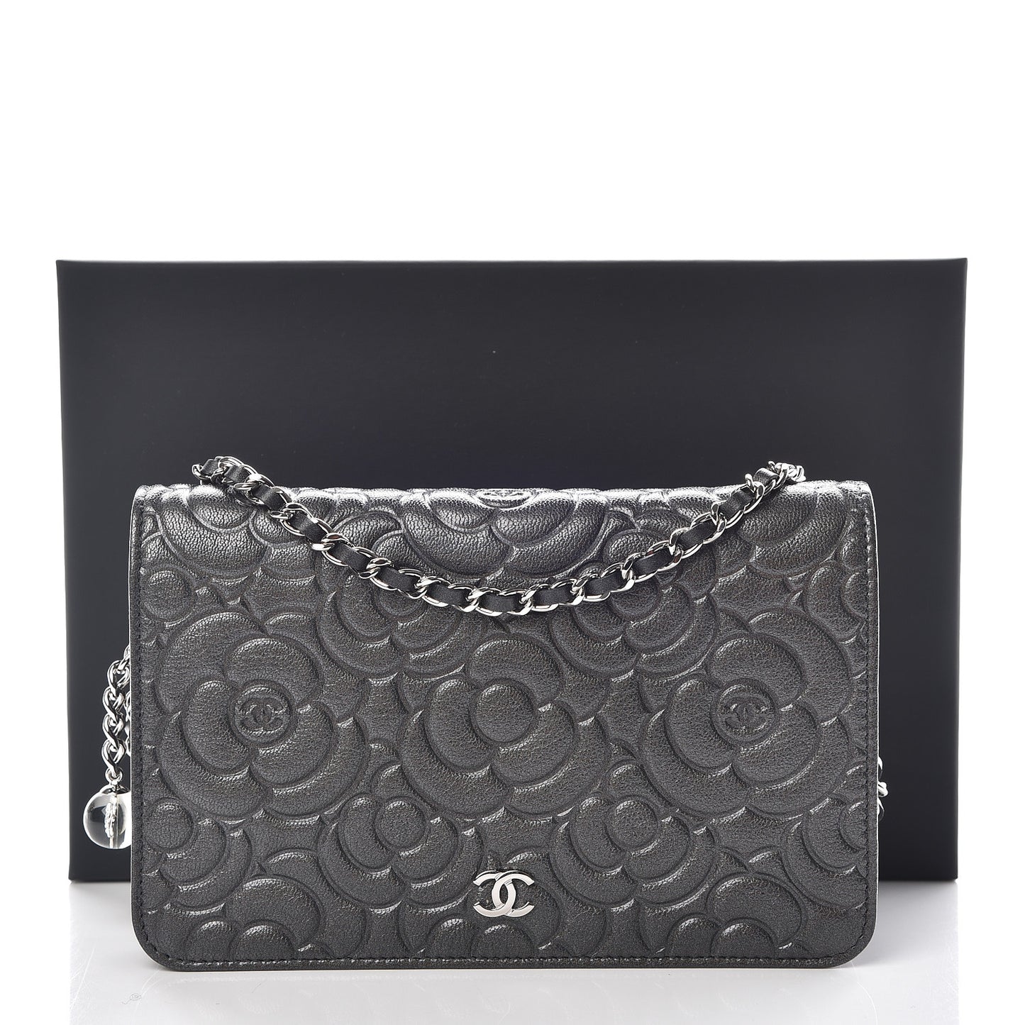 Goatskin Camellia Embossed Wallet On Chain WOC Grey