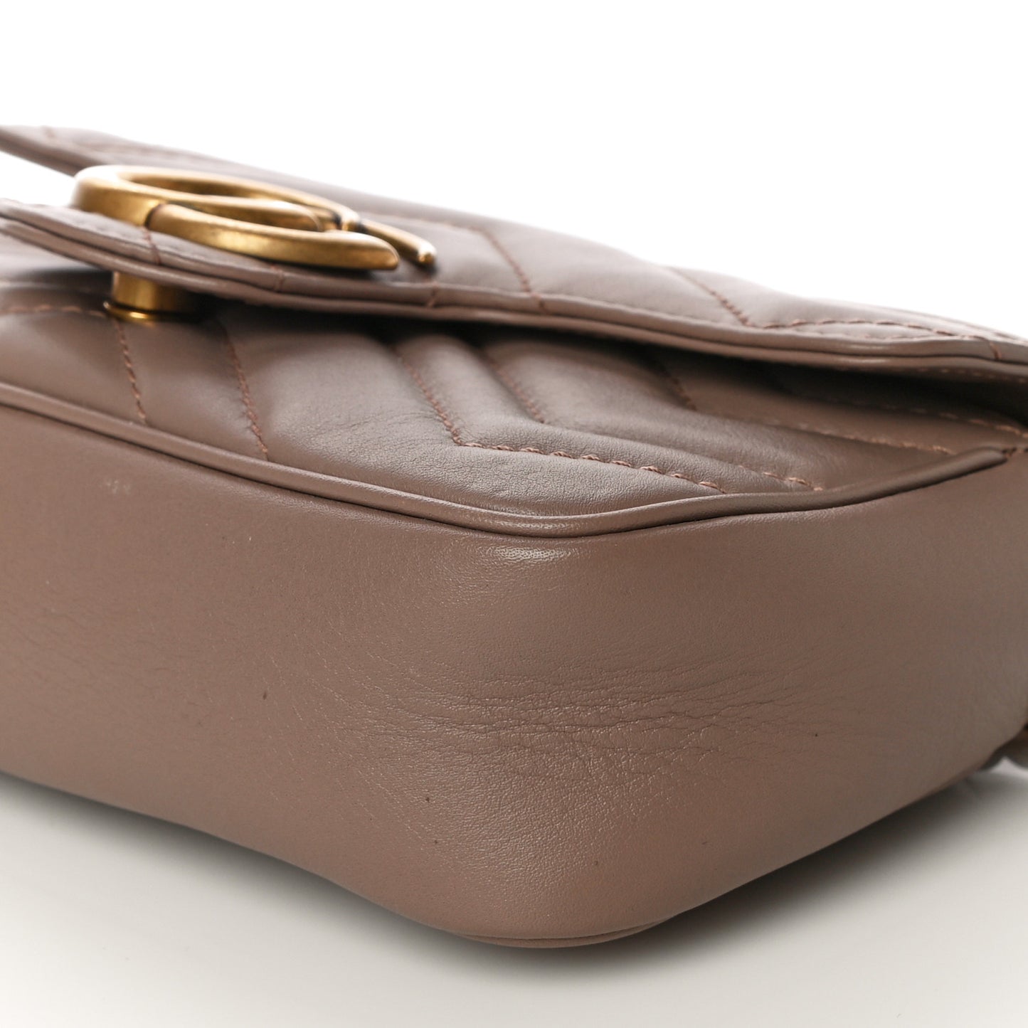 Calfskin Matelasse Super Mini GG Marmont Shoulder Bag Porcelain Rose