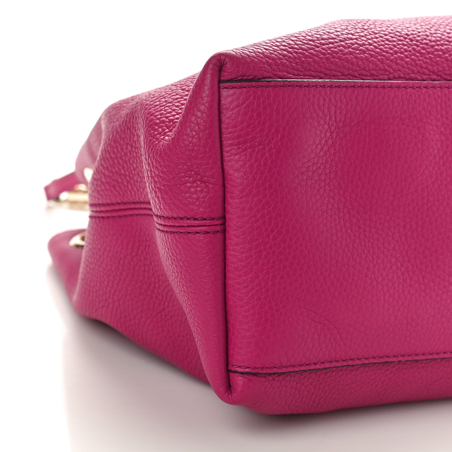 Cellarius Calfskin Medium Soho Chain Shoulder Bag Bright Bouganville