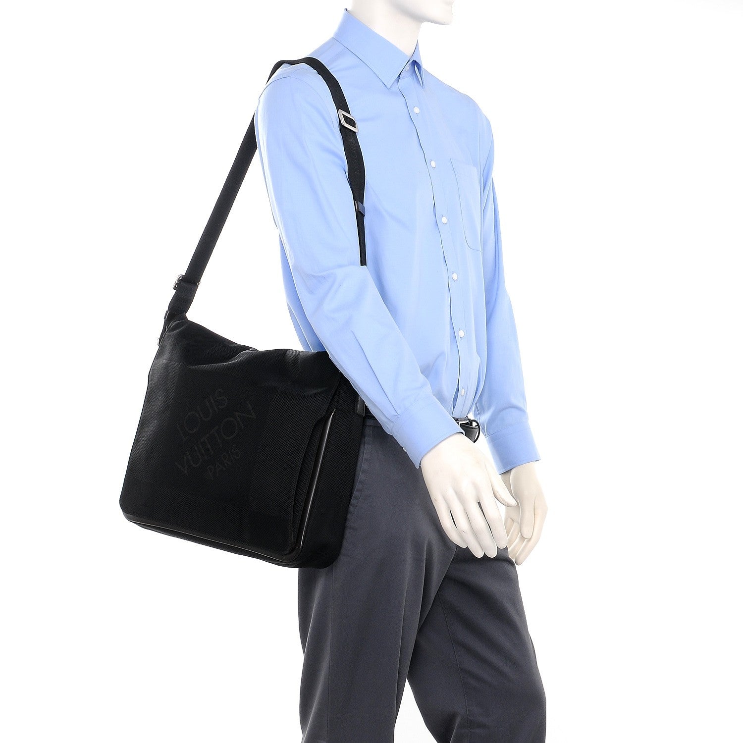 Louis Vuitton Damier Geant Messenger Bag Black 2 of 12