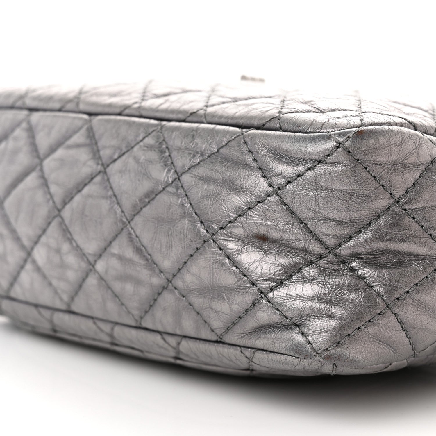 Chanel Metallic Aged Calfskin Quilted Medium Reissue Camera Case Dark Silver 10 of 21