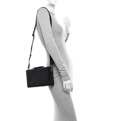 Christian Dior Canvas CD Diamond Lingot 22 Bag Black 3 of 10