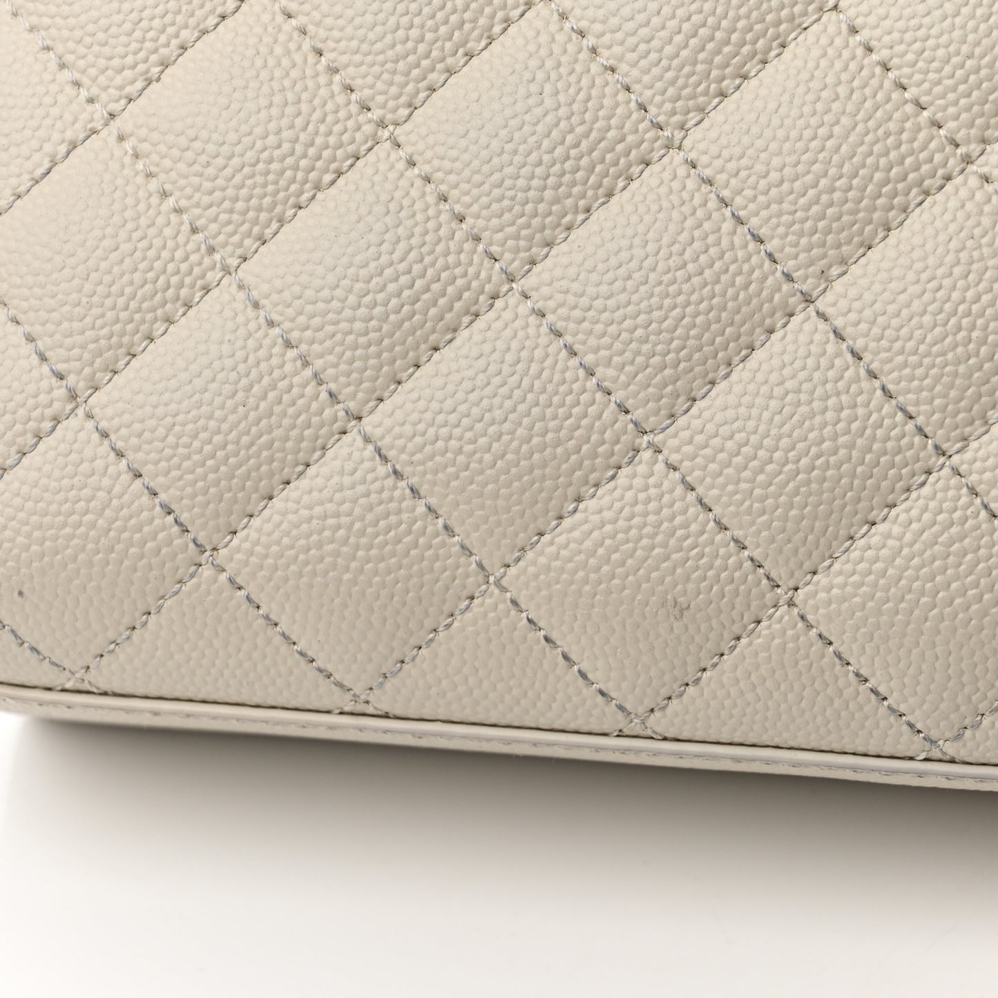 Grain De Poudre Textured Mixed Matelasse Medium Triquilt Monogram Satchel Crema Soft