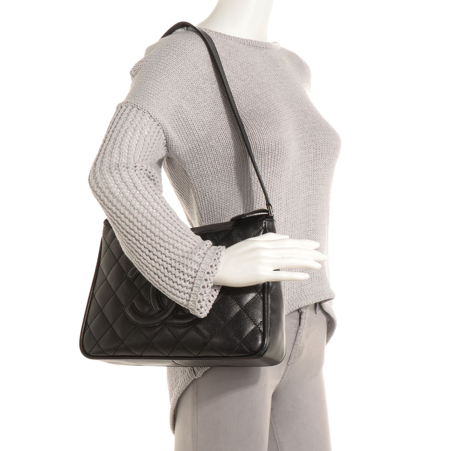 Caviar Quilted Shoulder Bag Black