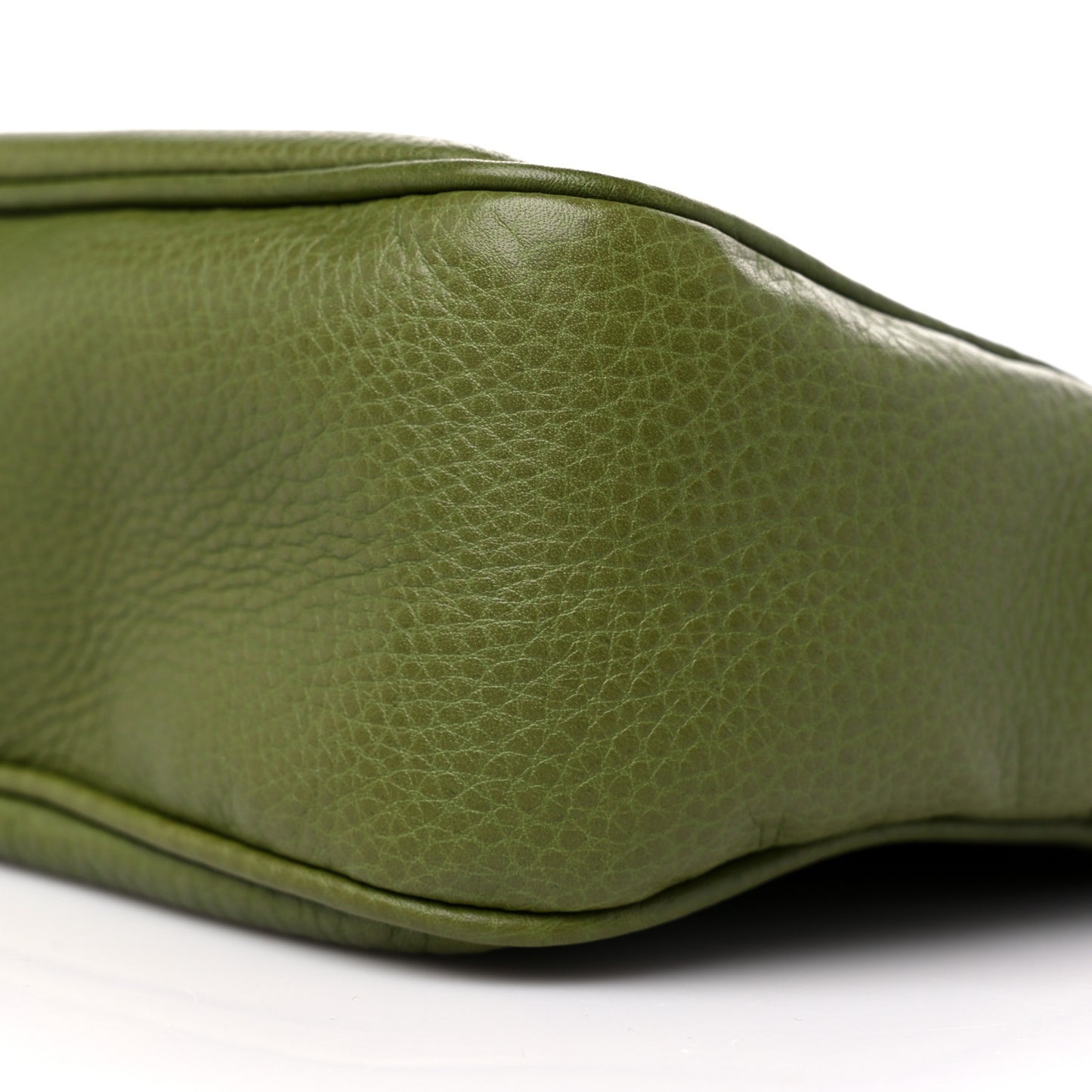 Pebbled Calfskin Small Soho Disco Bag Green
