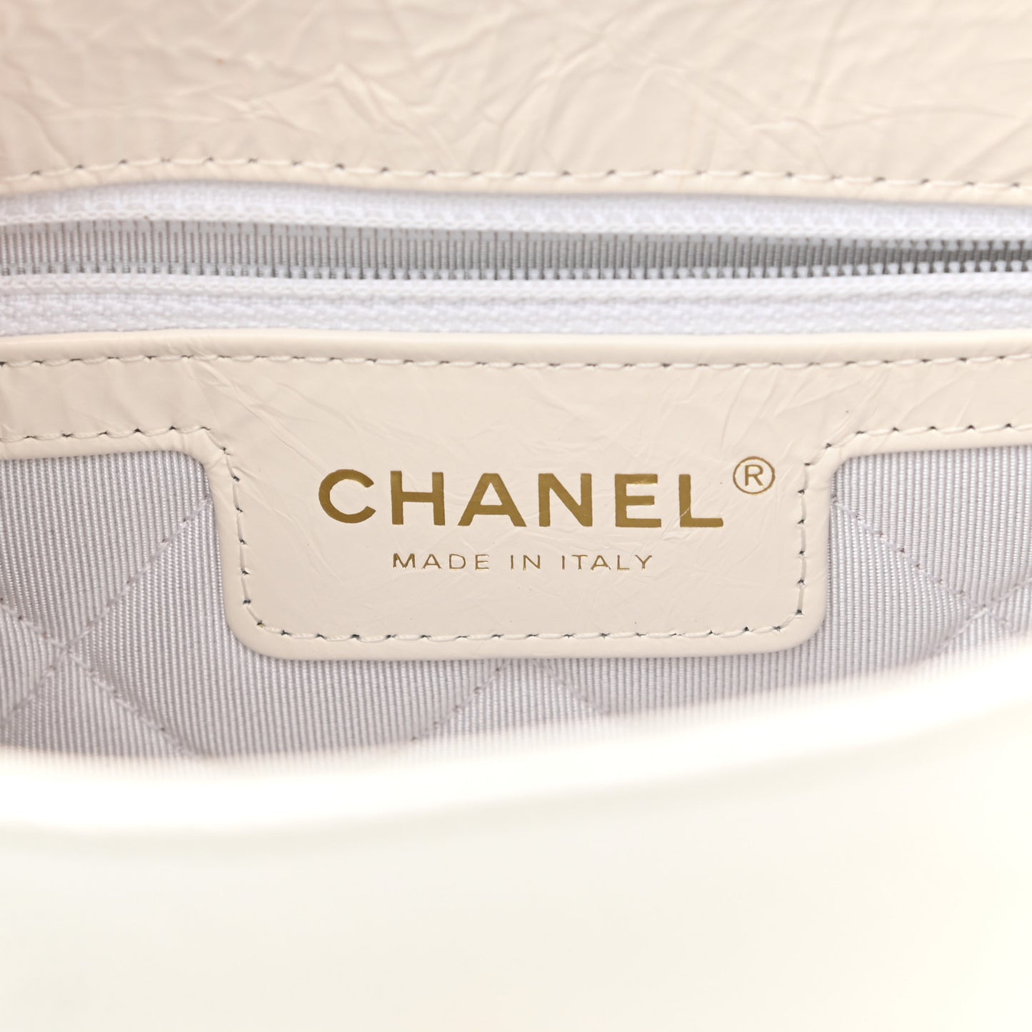 Crumbled Calfskin Embossed Flap White