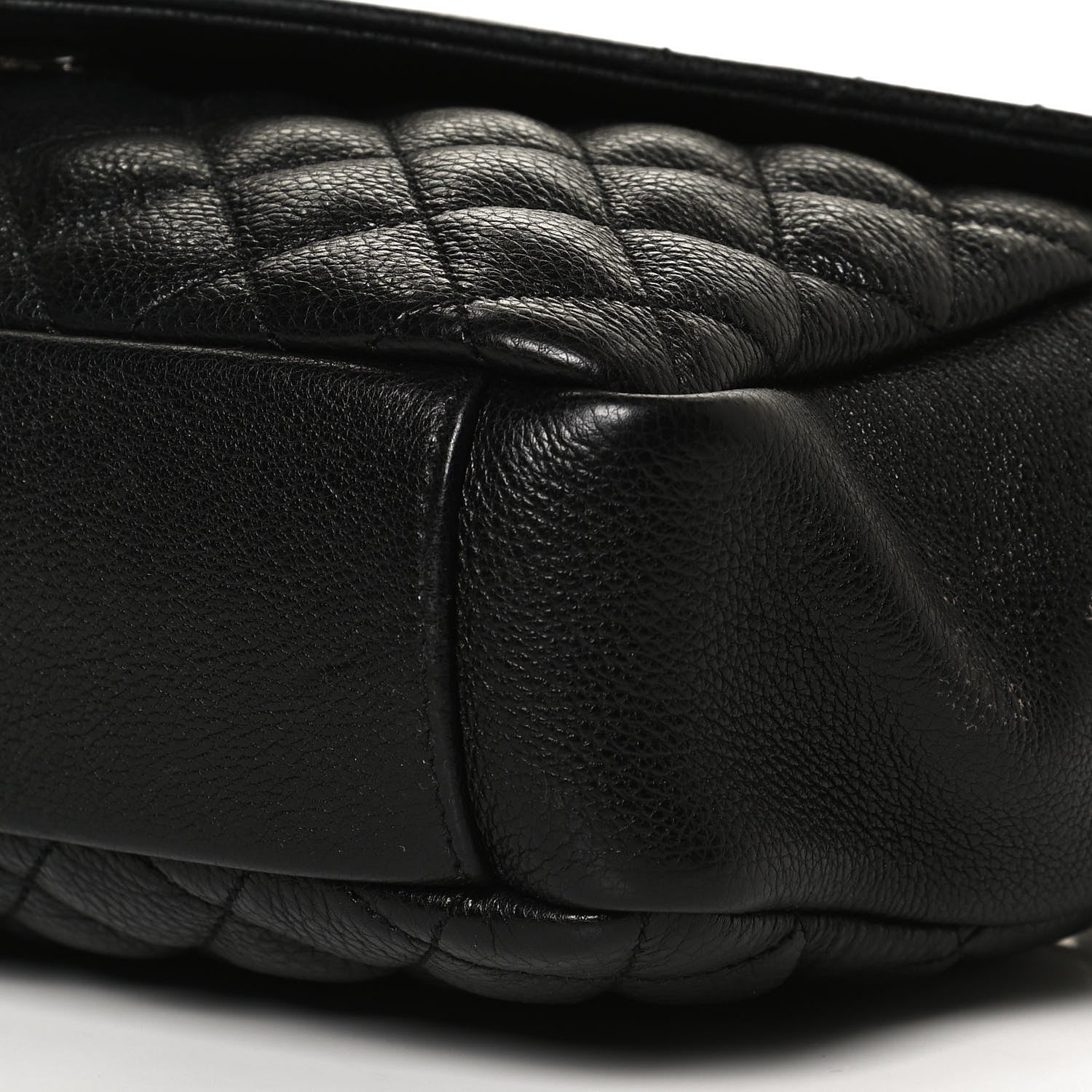 Saint Laurent Sheepskin Tri-Quilt Monogram Medium College Bag Black 10 of 10