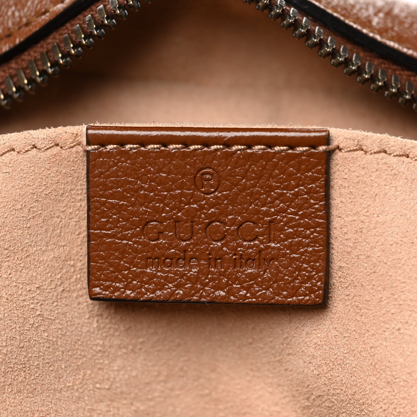 Glazed Calfskin Matelasse Diagonal Small GG Marmont Chain Shoulder Bag Cuir