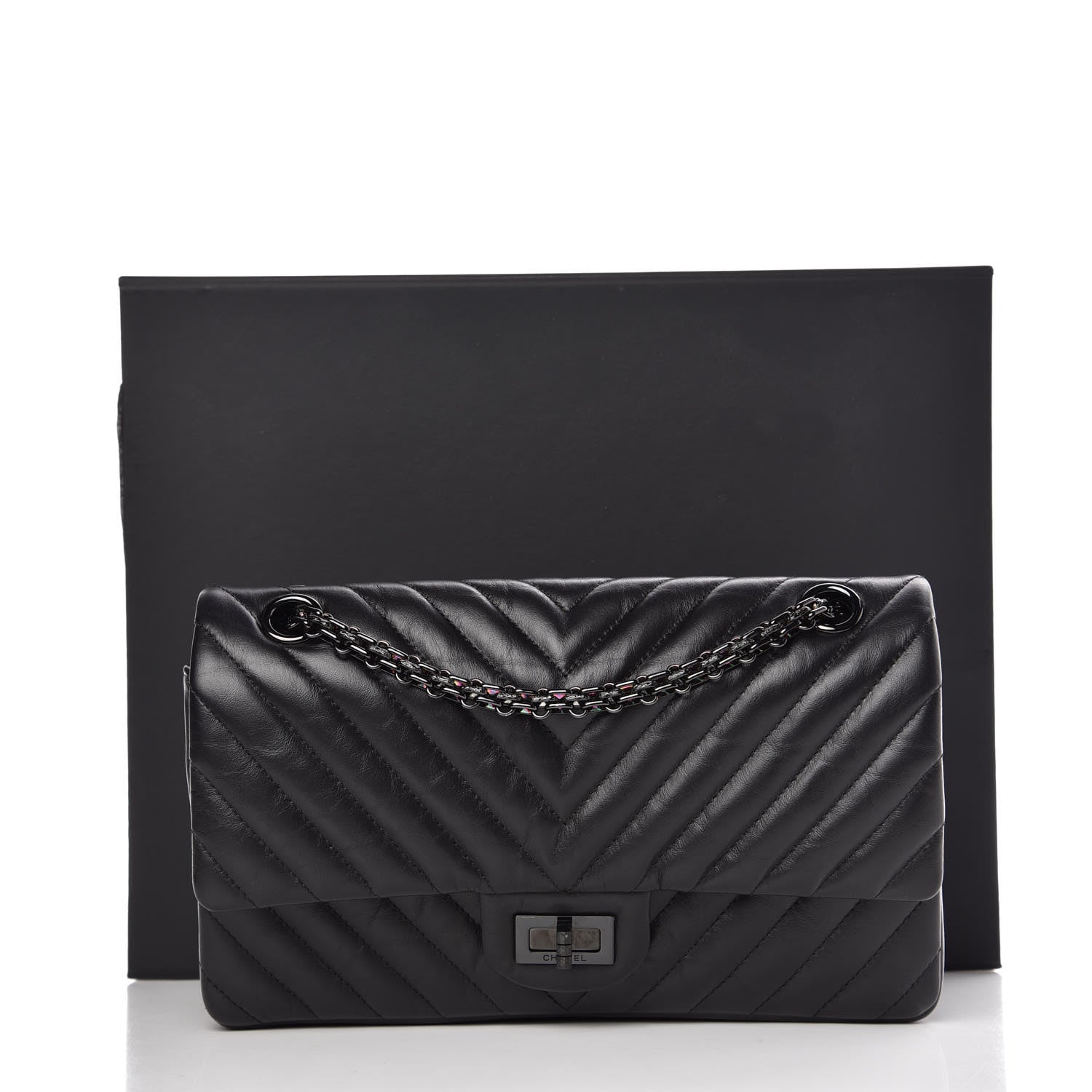 Chanel Aged Calfskin Chevron Quilted 2.55 Reissue 225 Flap So Black 8 of 8