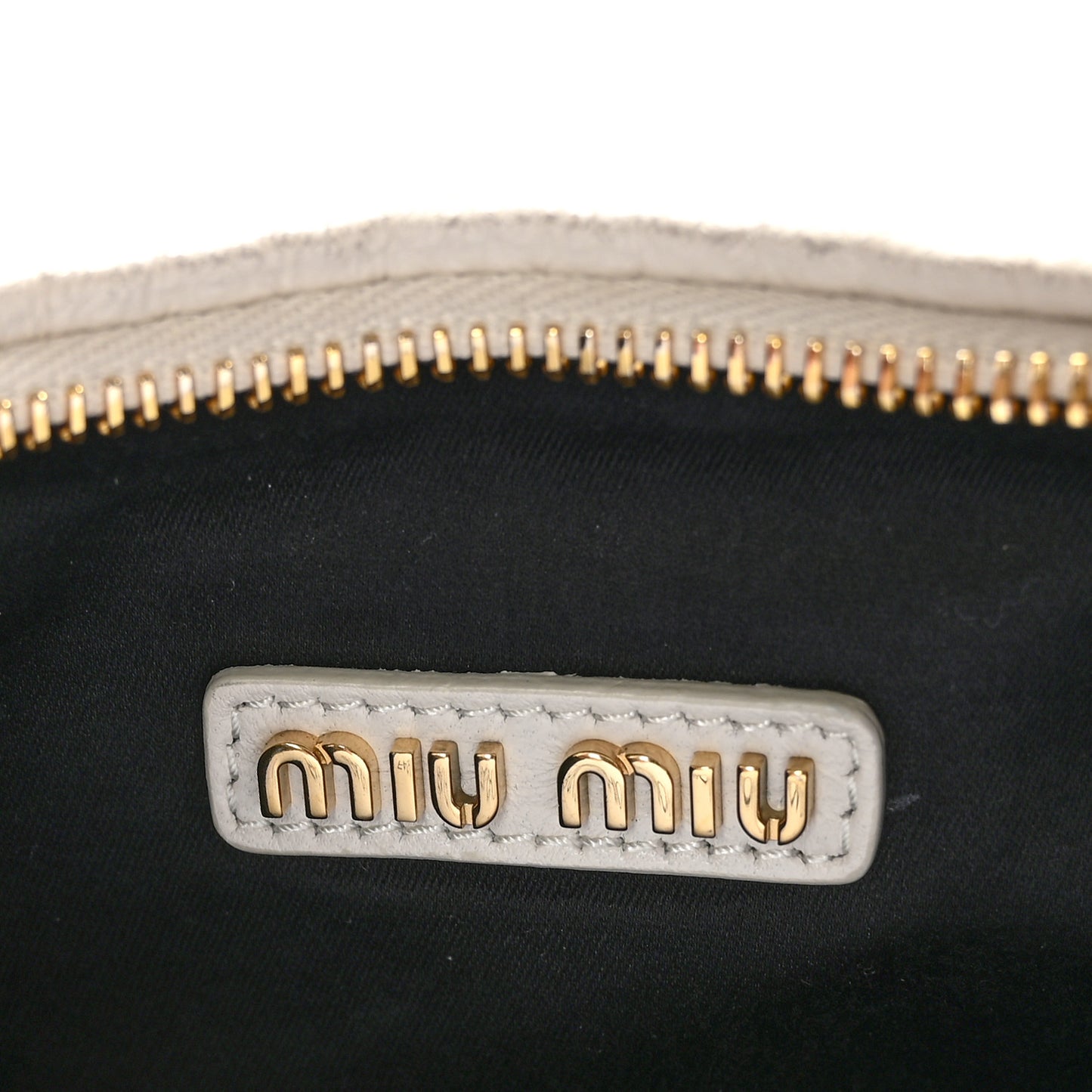 Nappa Matelasse Small Wander Hobo White