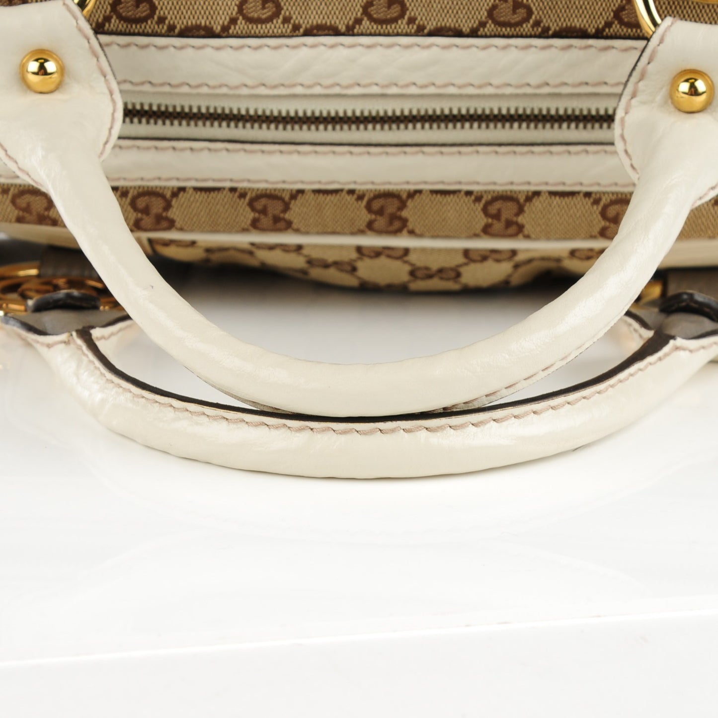 Monogram Medium Interlocking Boston Off White