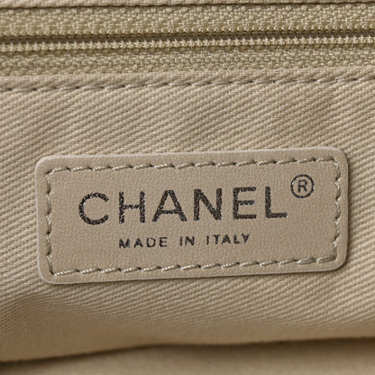 Chanel Grained Calfskin Stitched CC Pocket Tote Navy Blue 7 of 10