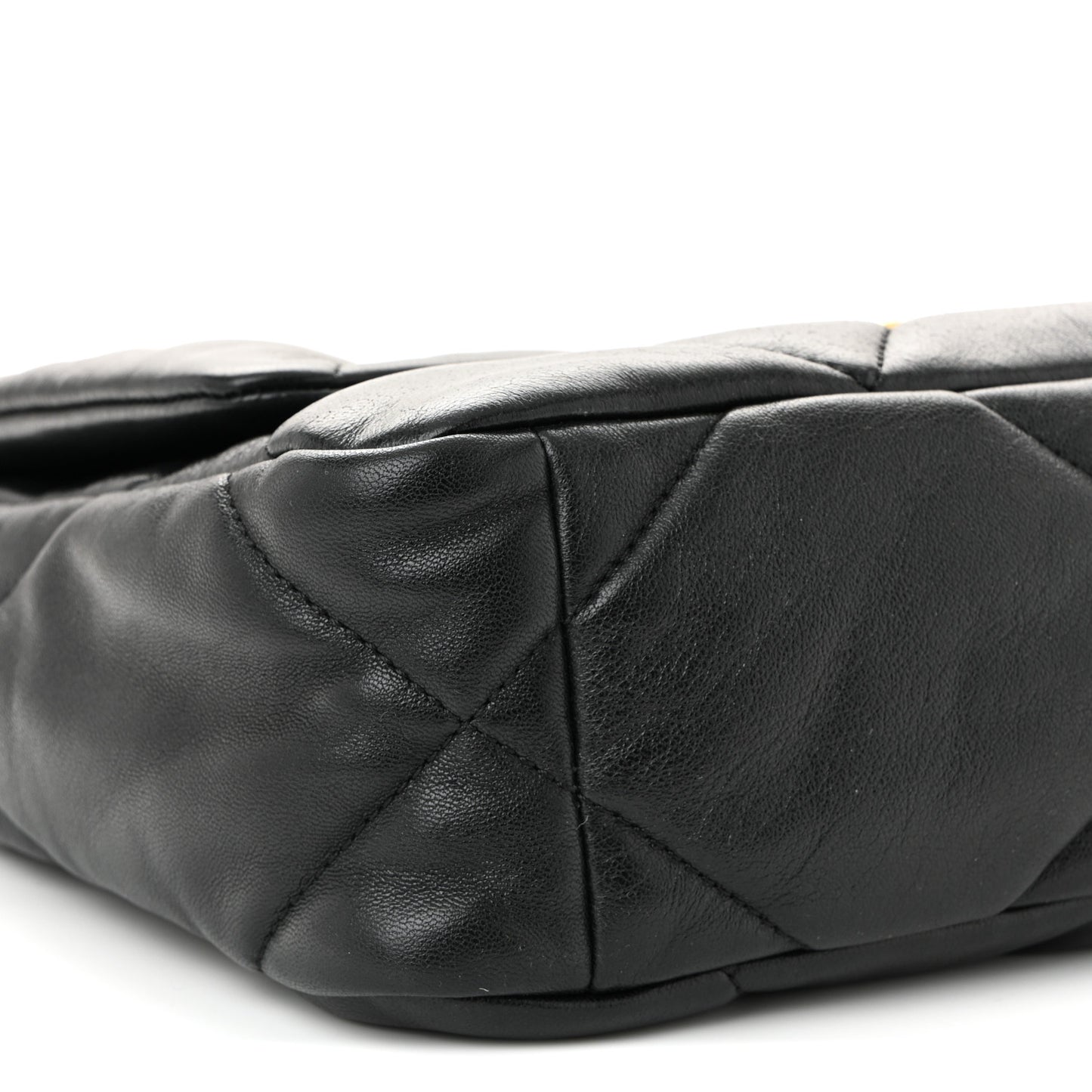 Lambskin Quilted Medium Chanel 19 Flap Black