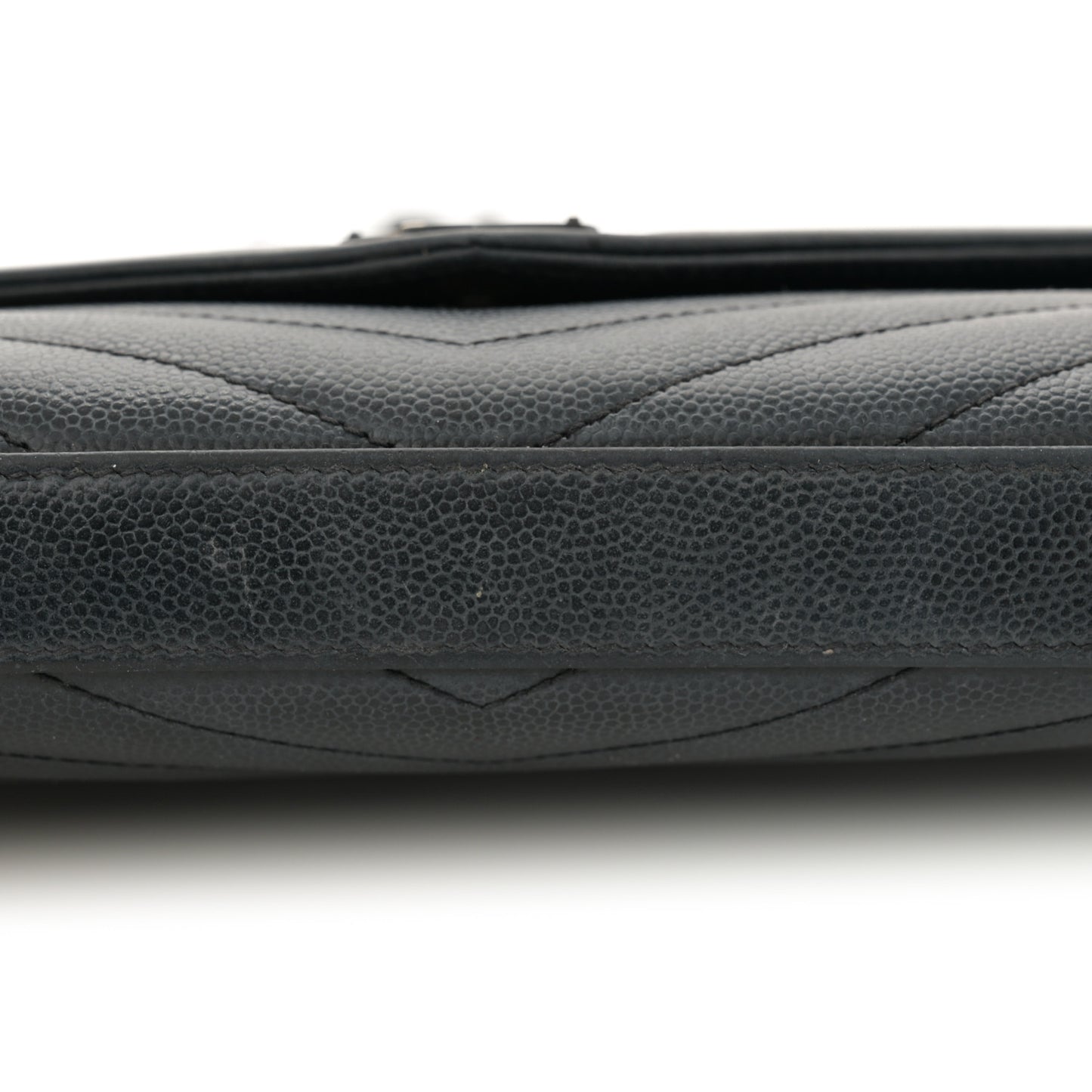 Grain De Poudre Matelasse Chevron Monogram Monochrome Chain Wallet Black