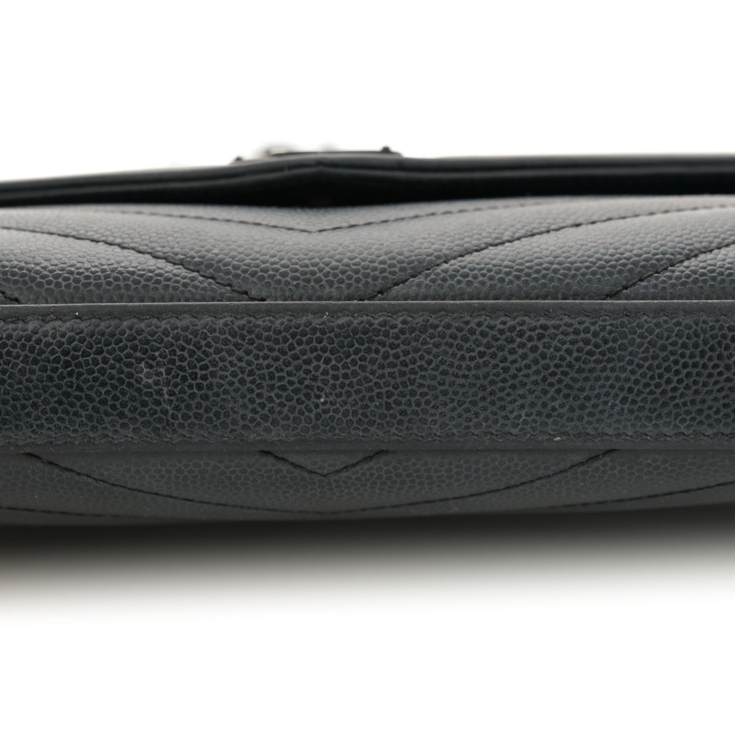 Saint Laurent Grain De Poudre Matelasse Chevron Monogram Monochrome Chain Wallet Black 15 of 15