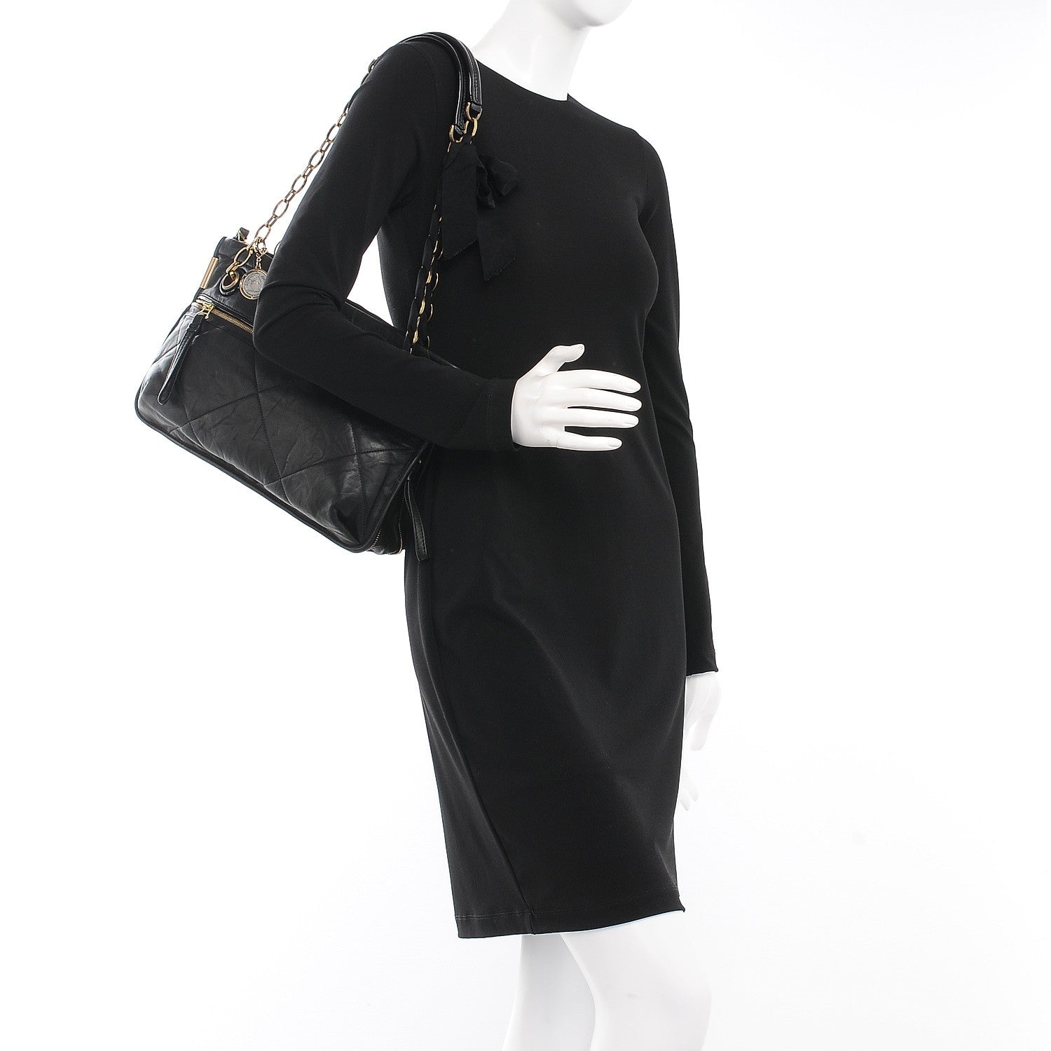 Lanvin Lambskin Quilted Medium Amalia Shoulder Bag Black 2 of 6
