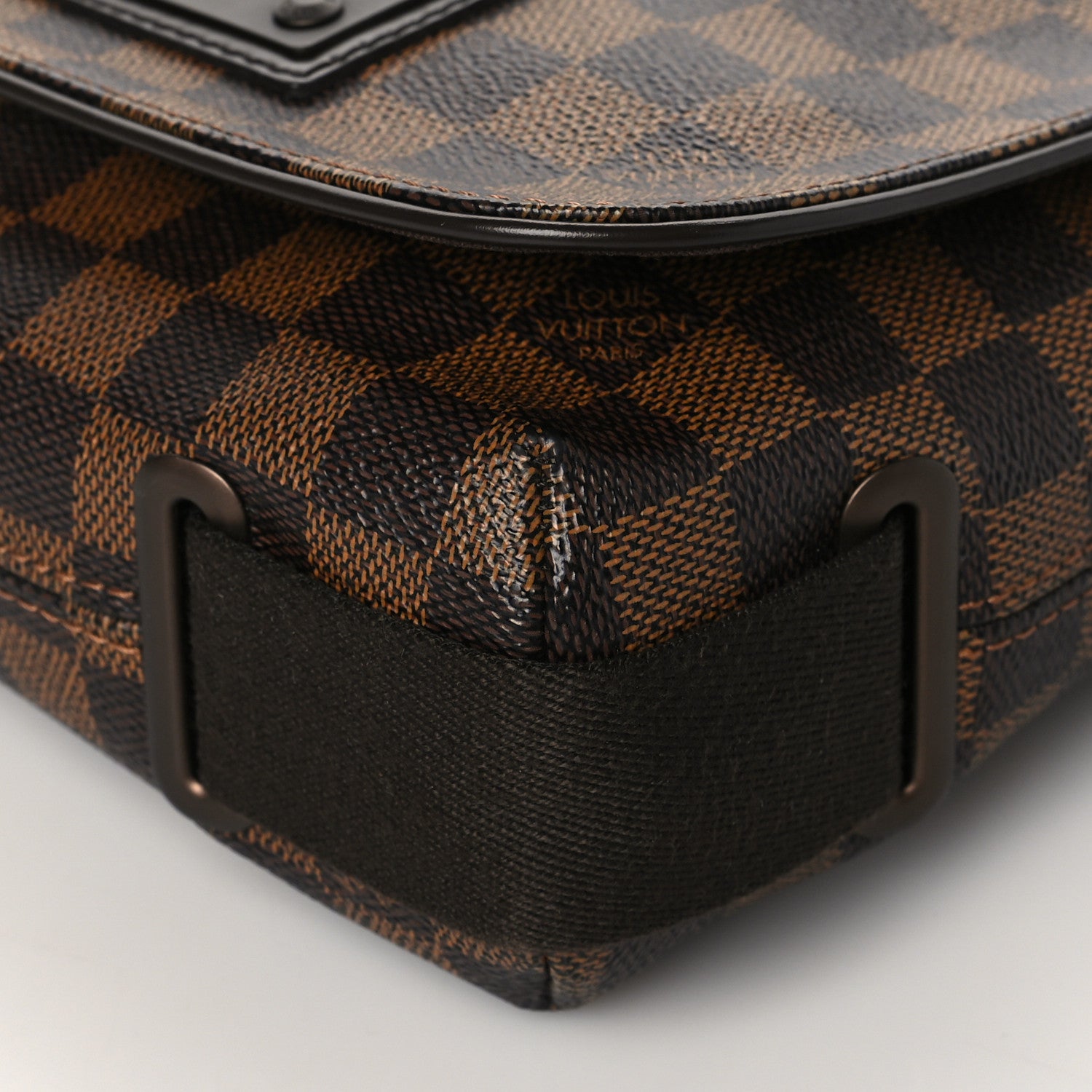 Louis Vuitton Damier Ebene Brooklyn PM 9 of 9