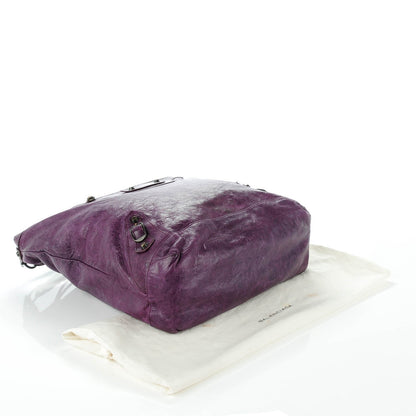 Balenciaga Agneau Day Hobo Raisin 4 of 7