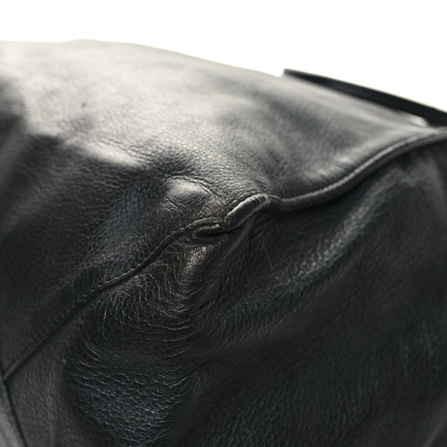 Veau Papier Basket Tote Black