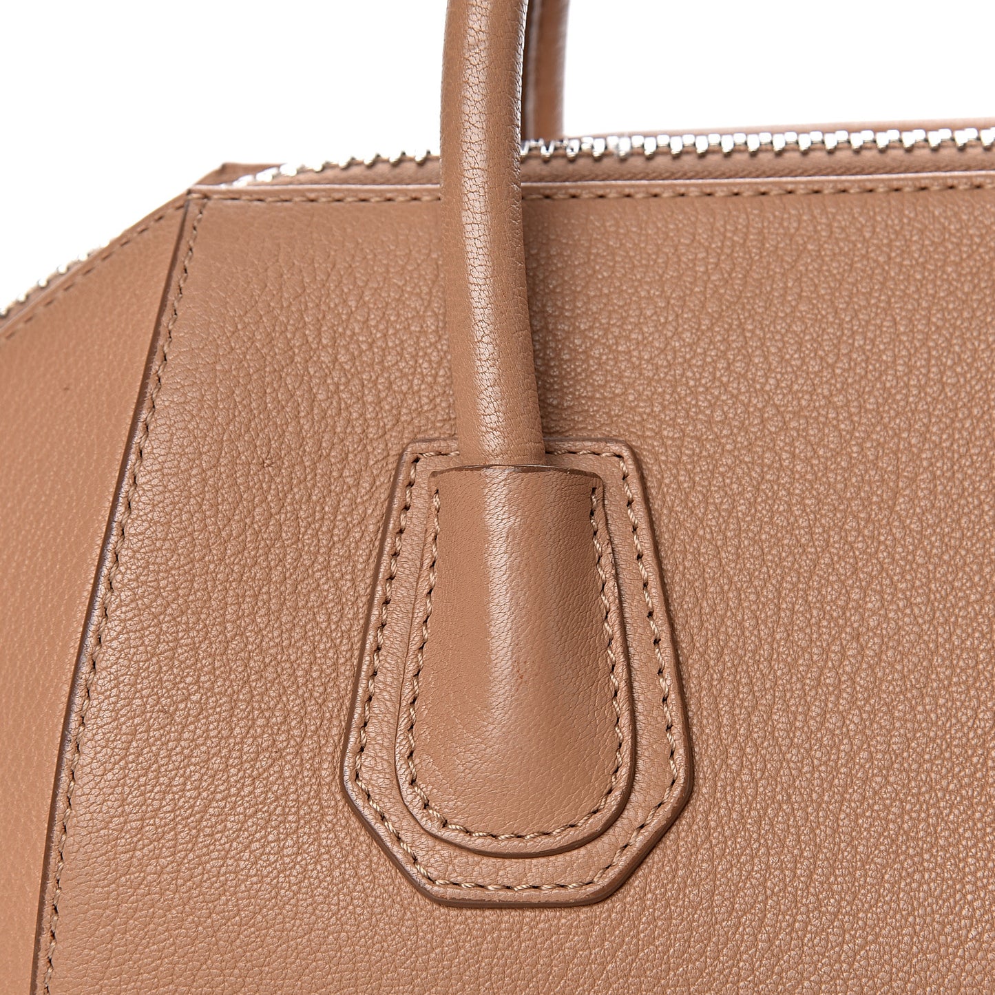 Sugar Goatskin Small Antigona Medium Beige
